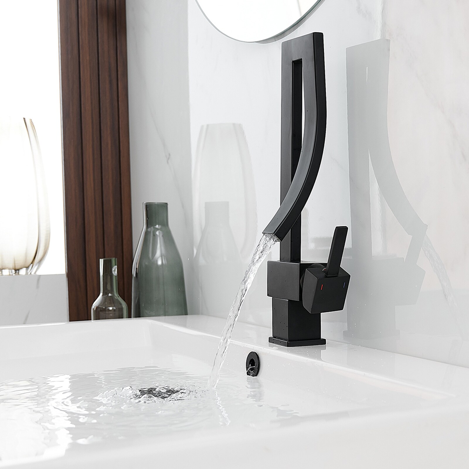 BWE Matte Black Single Hole 1-Handle Bathroom Sink Faucet in the ...