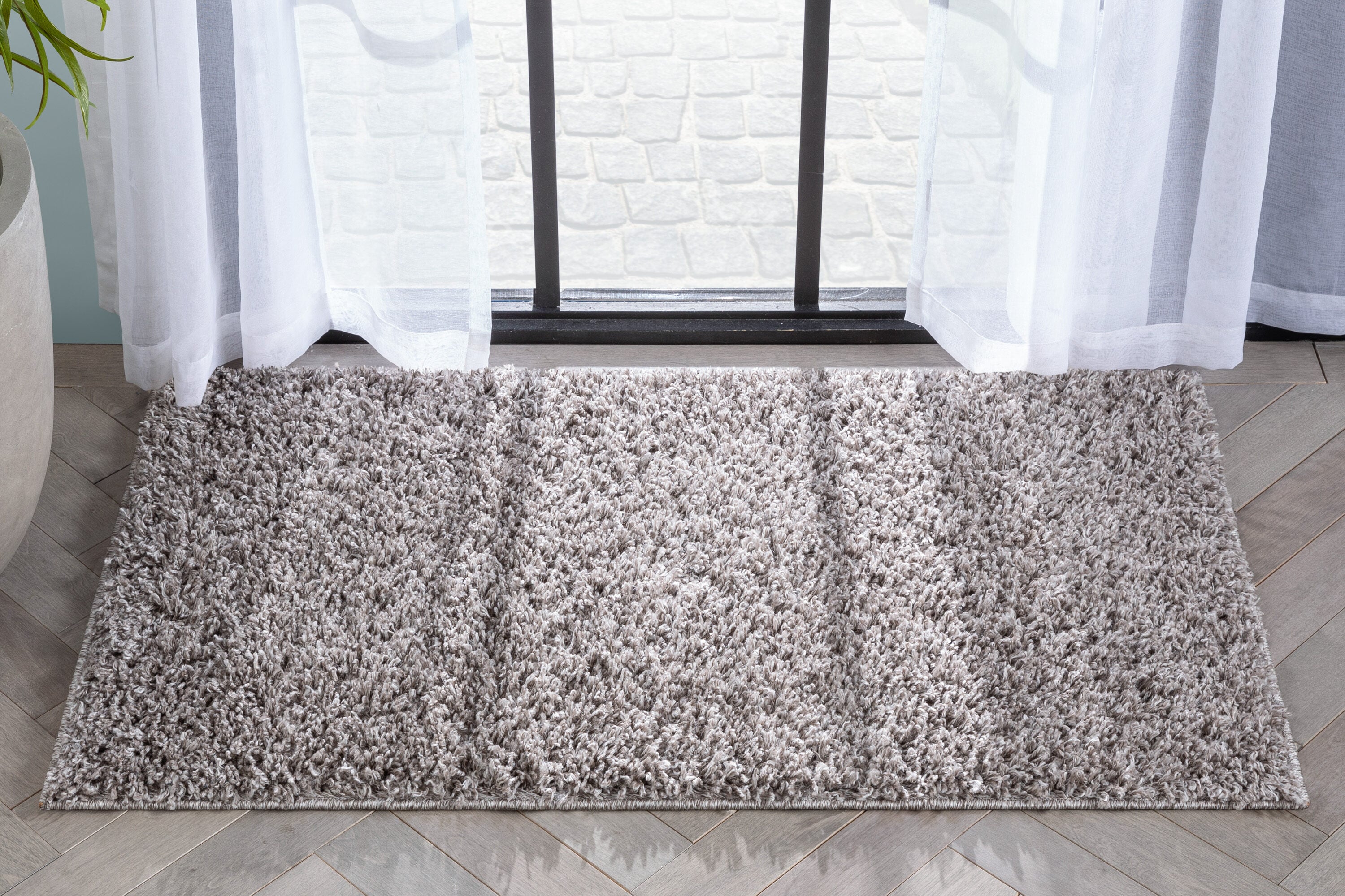 Well Woven ELL-18-3 2 x 4 (ft) Loomed Polypropylene Beige / Grey Rectangular Indoor Solid Mid-Century Modern Area rug
