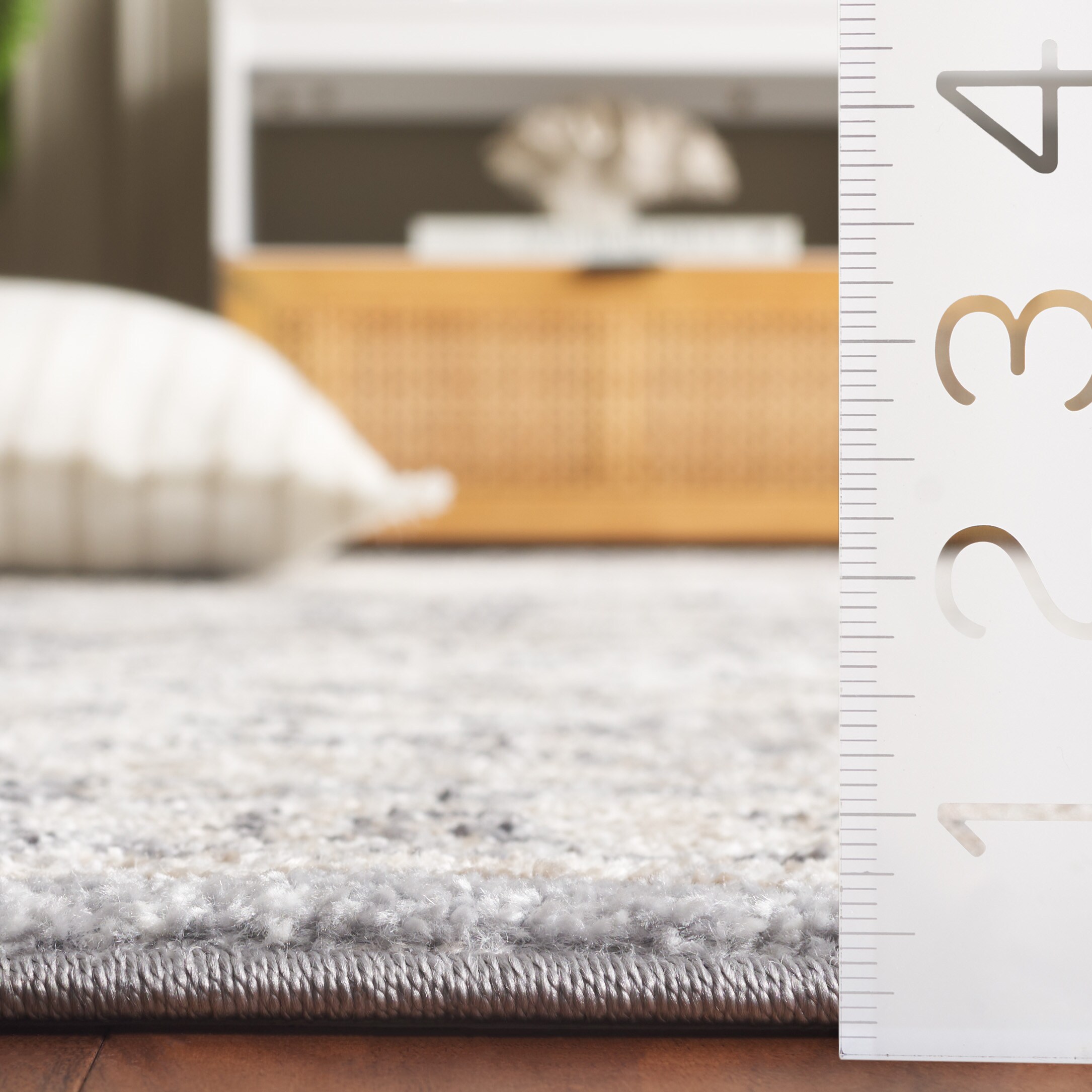 Safavieh OAL470F-7SQ rugs - View #3