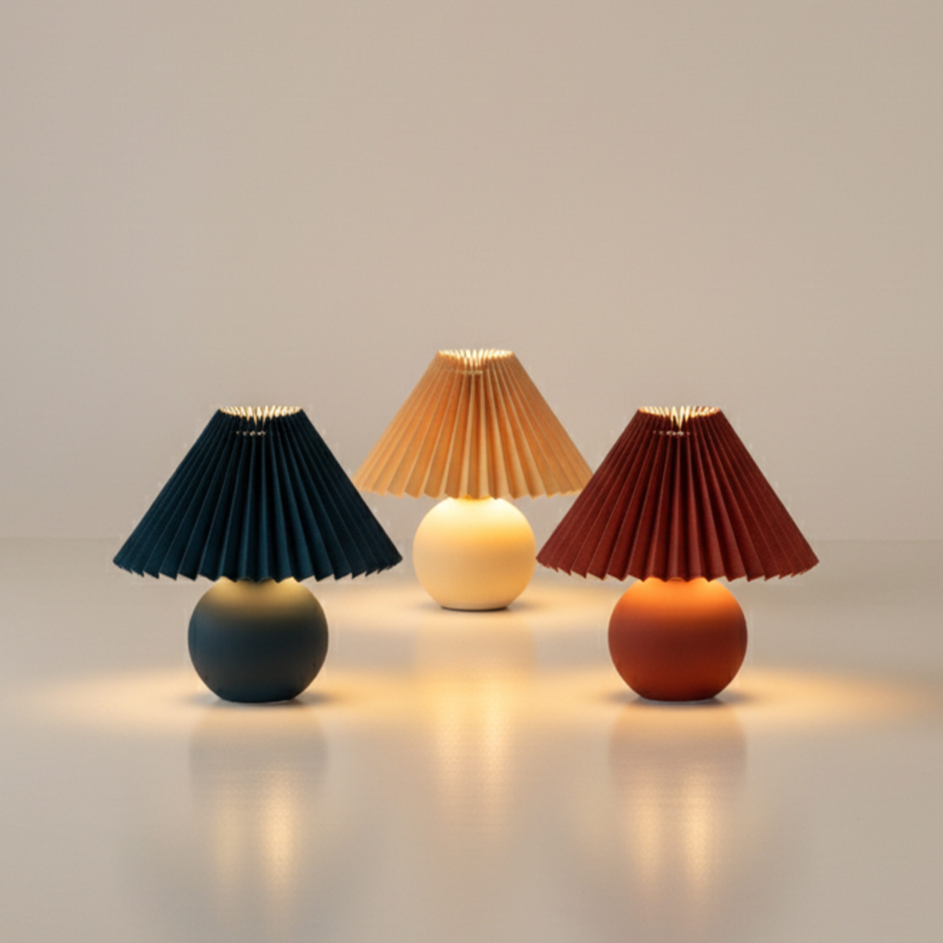 Brightech TL-SRNA-RD Table-Lamps - View #7