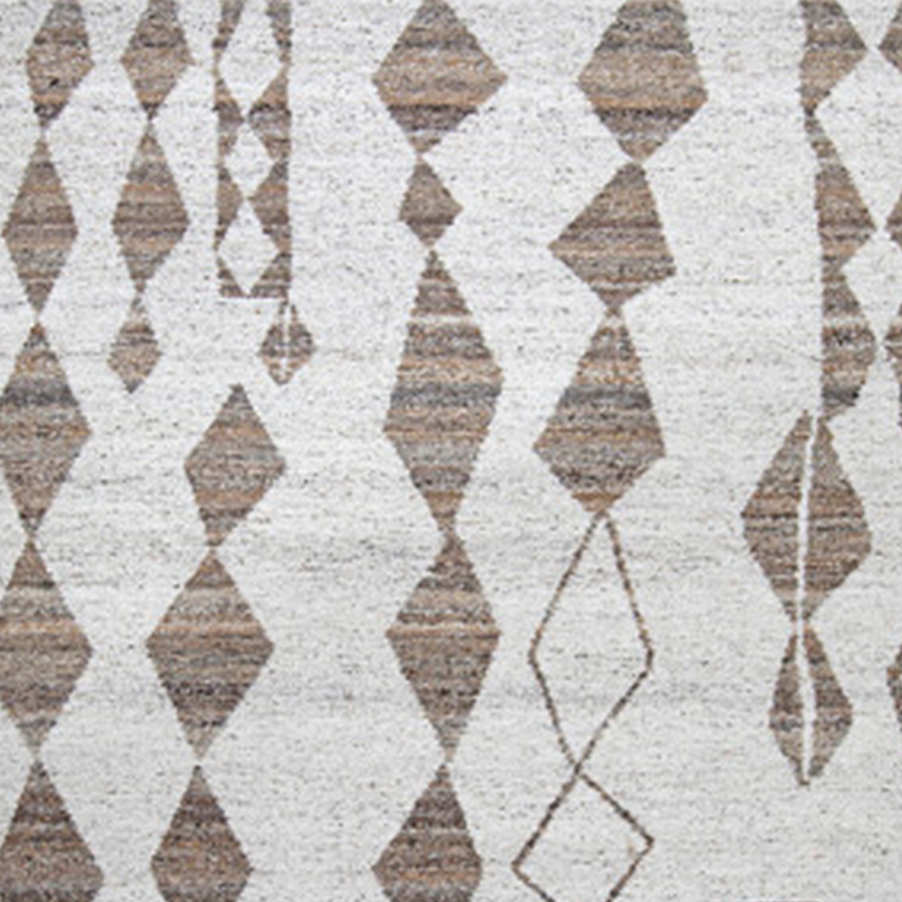 Benzara BM318351 rugs - View #3