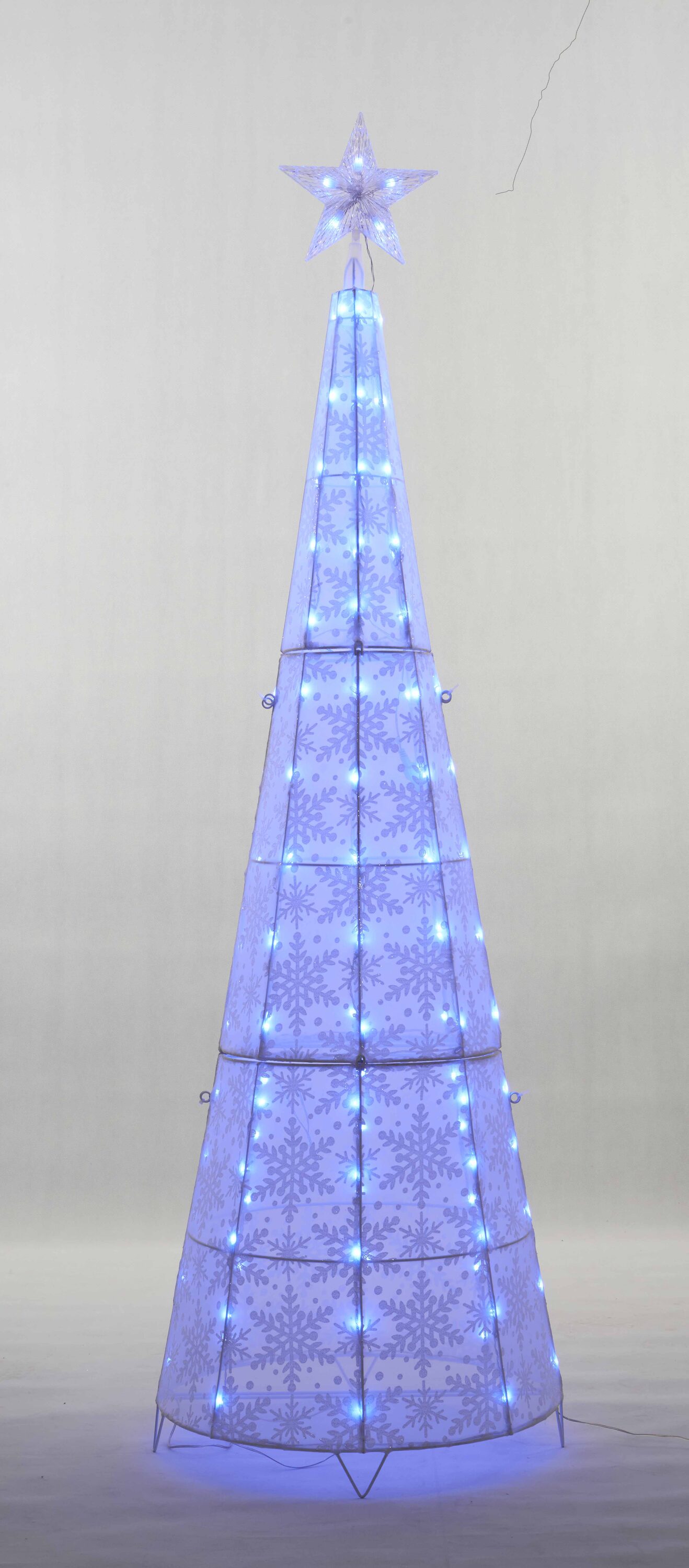 EverStar ES-67004 Outdoor-Christmas-Decor - View #3