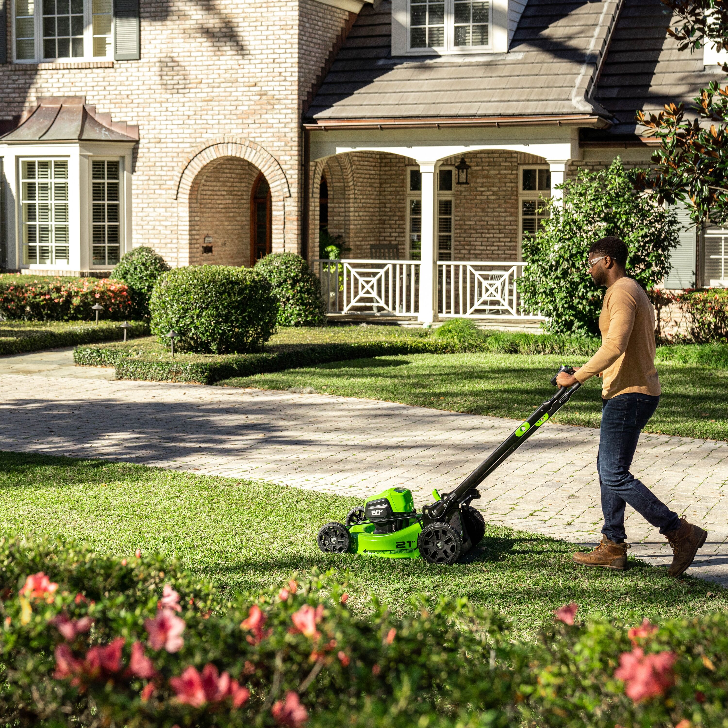 Greenworks MO80L413 Cordless-Elec-Push-Mowers - View #9