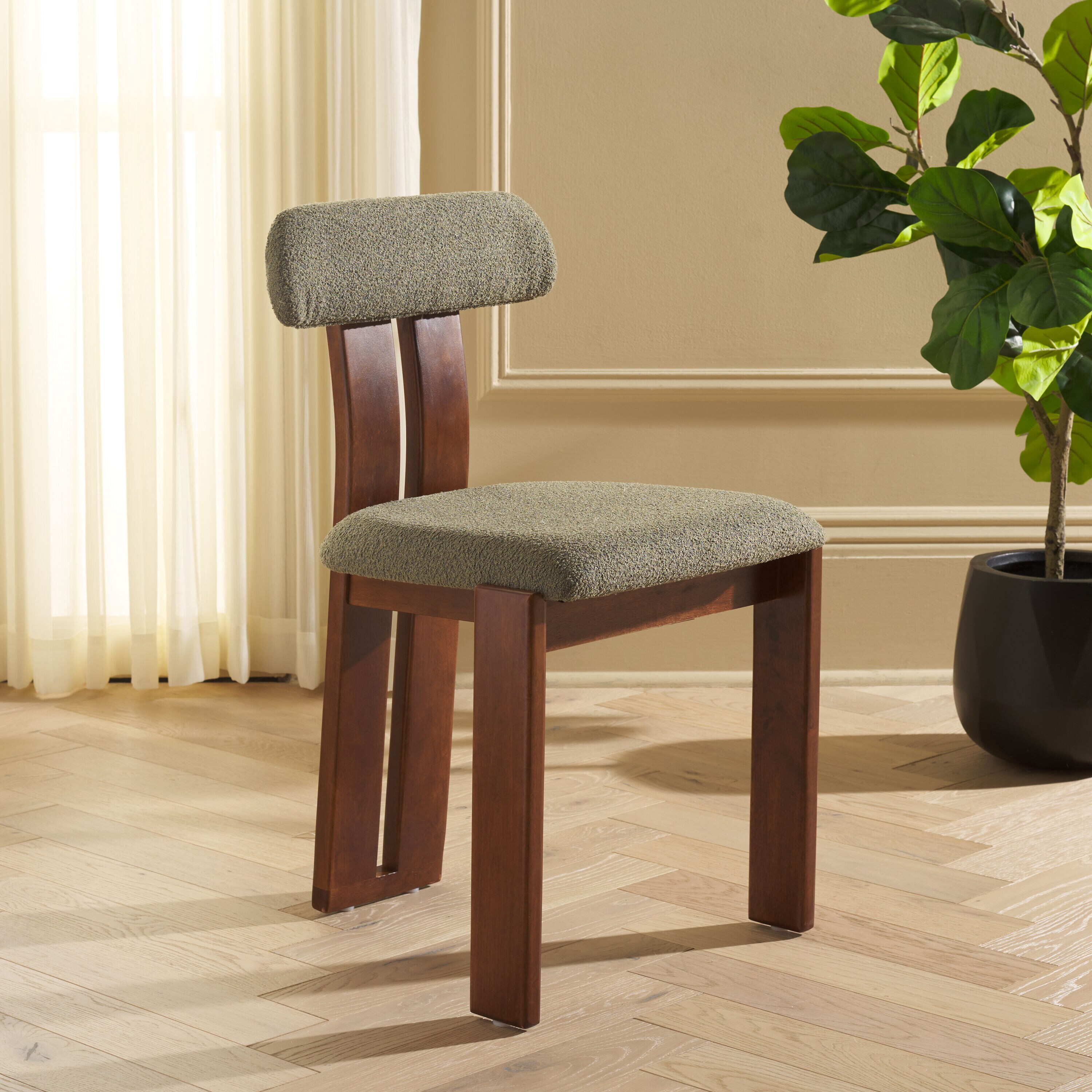 Safavieh DCH8807B Dining-Chairs - View #2