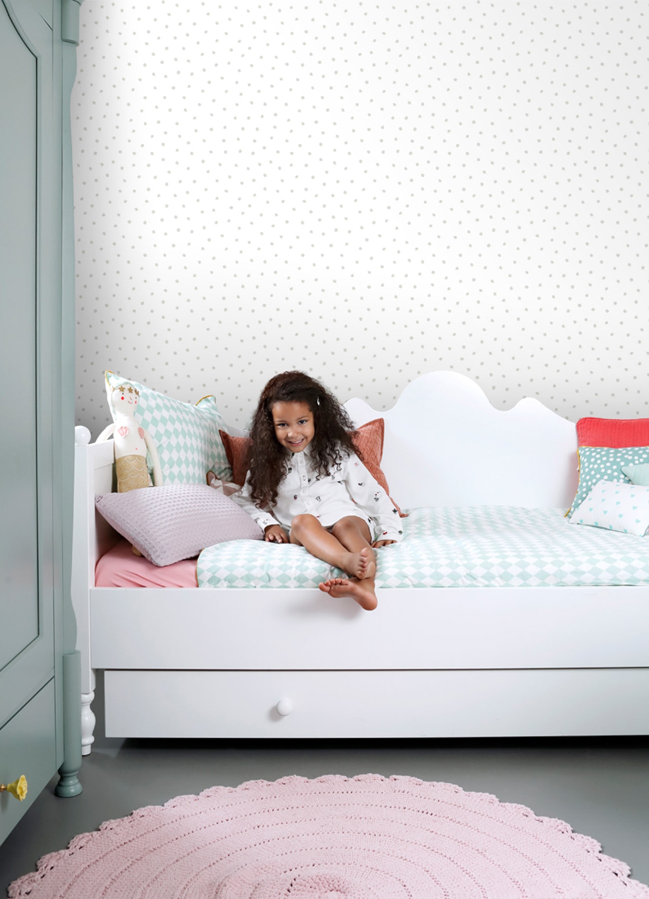 Pixie Grey Dots Non-Woven Playful Wallpaper, 20.9-in x 33-ft