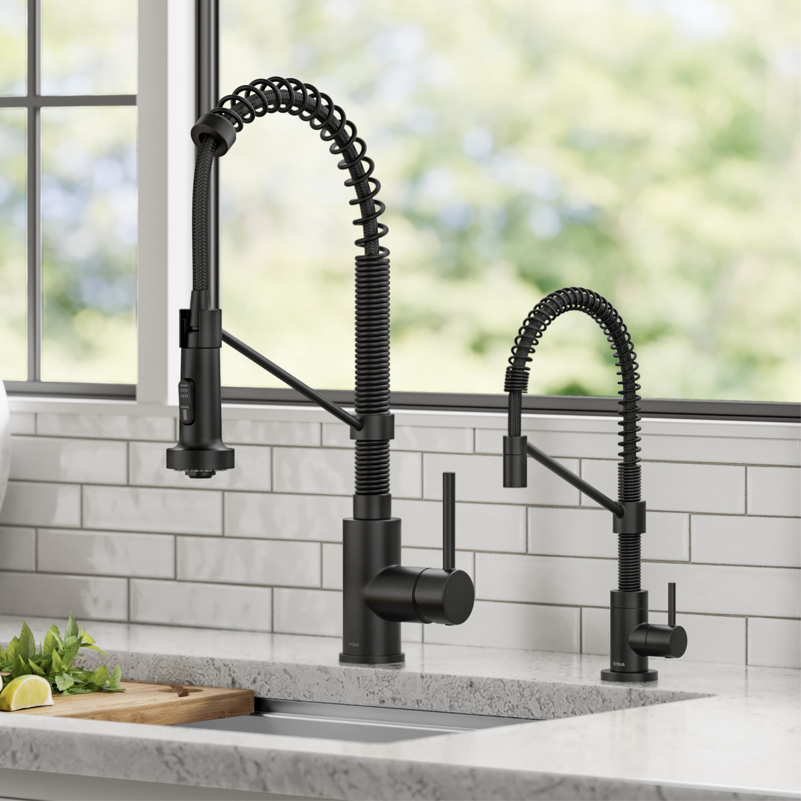 Matte Black Commercial Style Pull-Down Kitchen Faucet with Spray