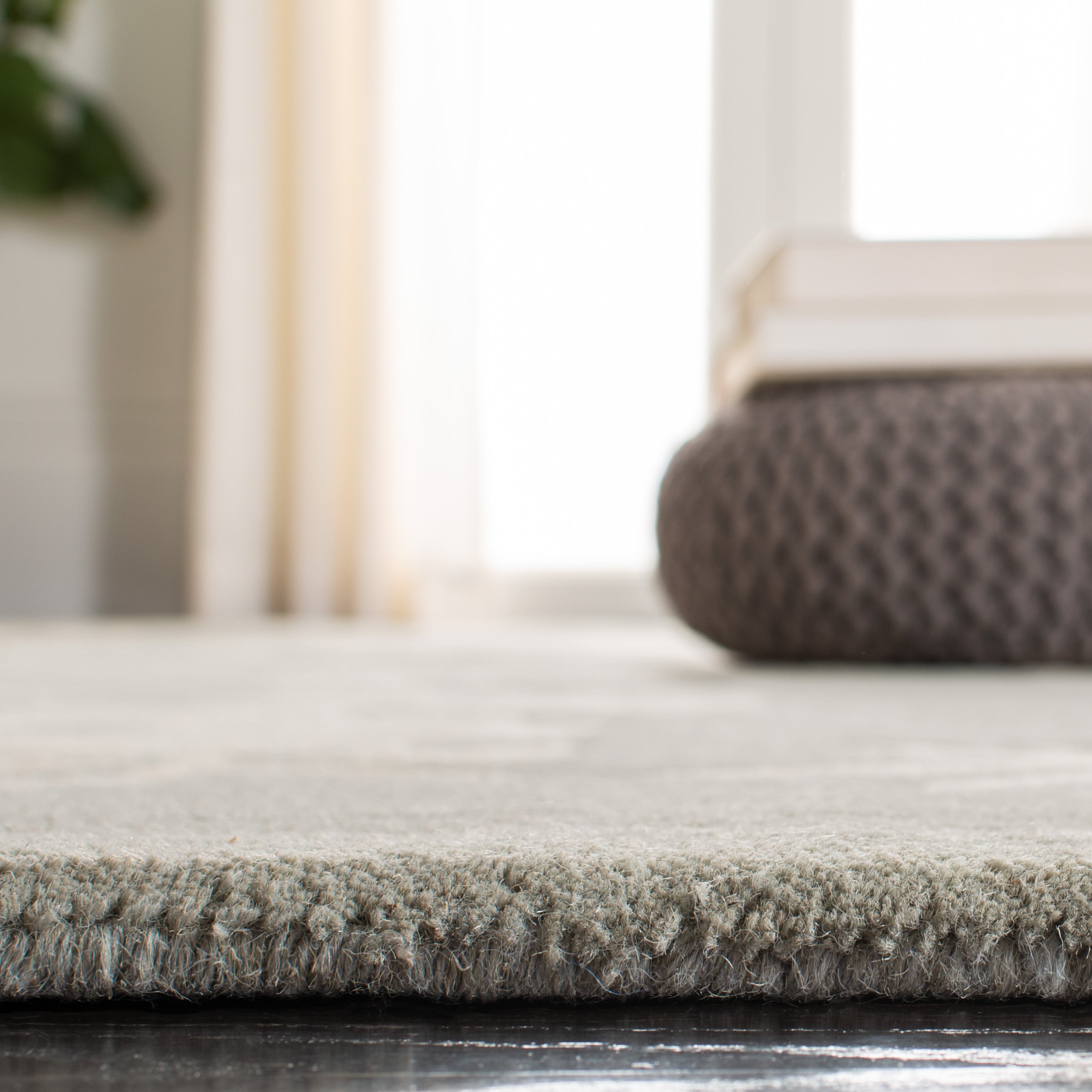 Safavieh SOH774C-5 rugs - View #5