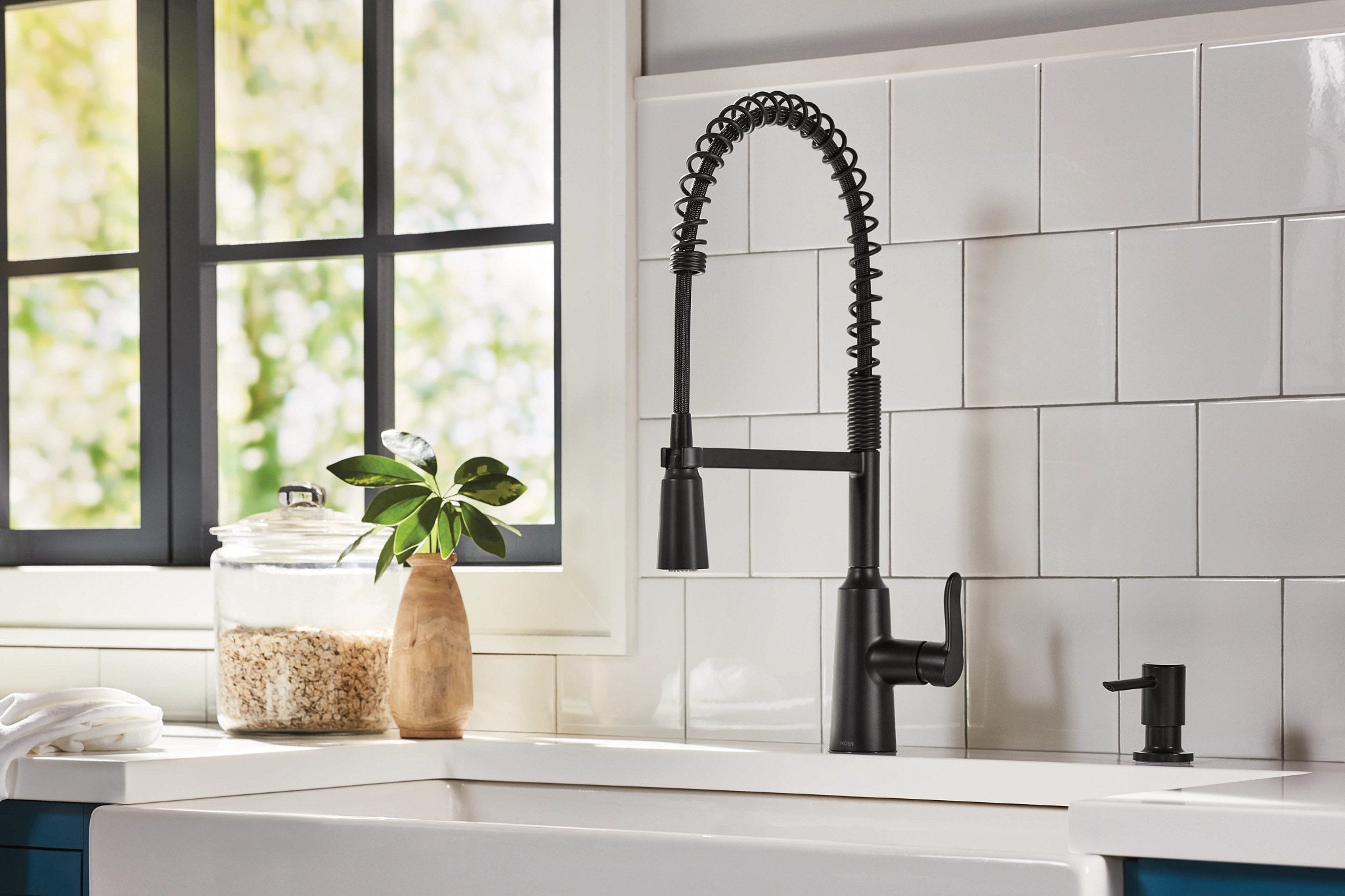 Moen 87807BL Kitchen-Faucets - View #12