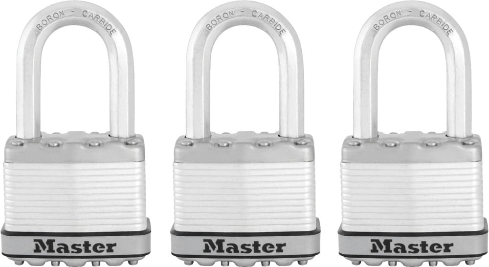 Master Lock Heavy Duty Outdoor Combination Lock, 1-1/2 in. Shackle