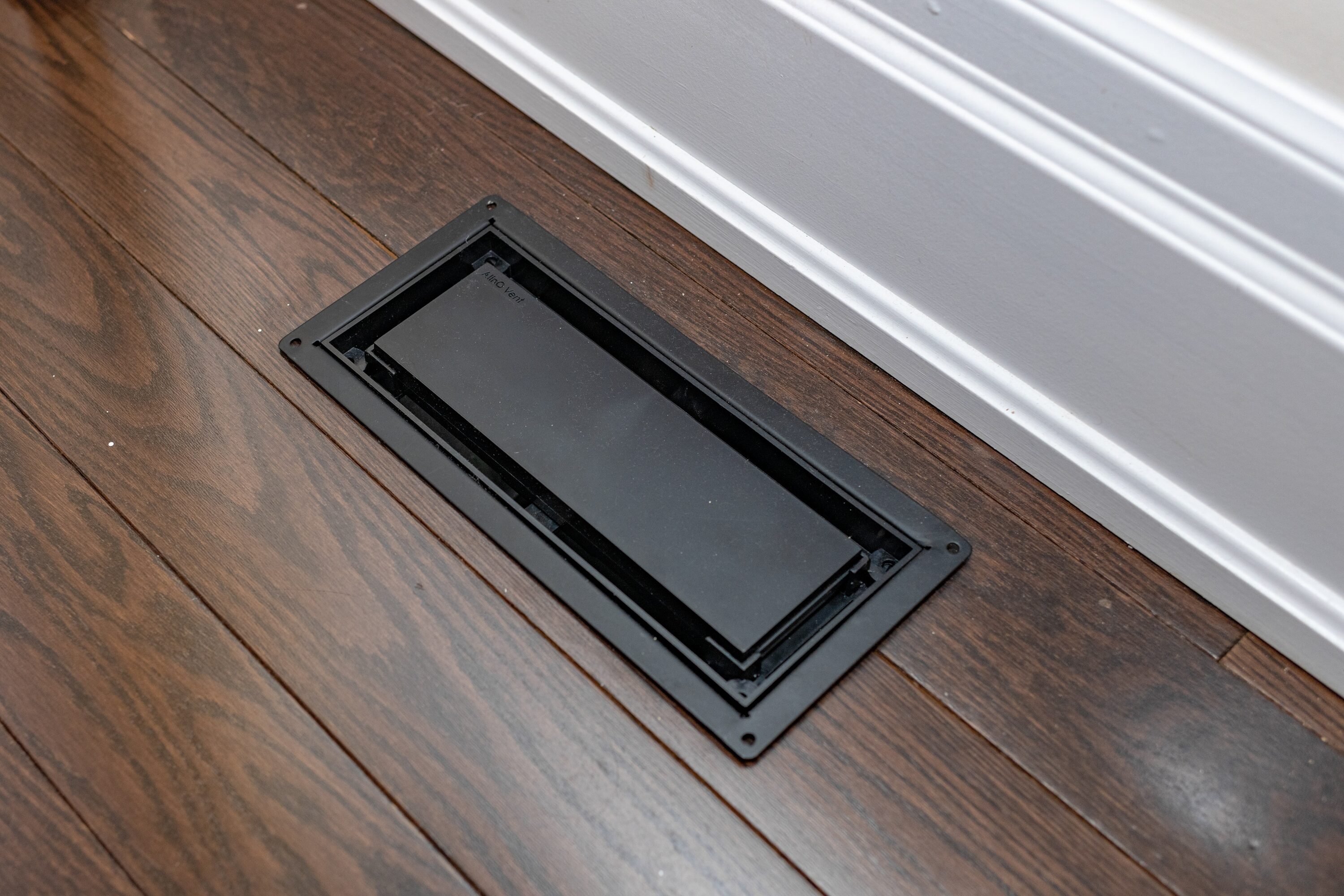 AlinO FUV-03-BLK10 registers - View #4