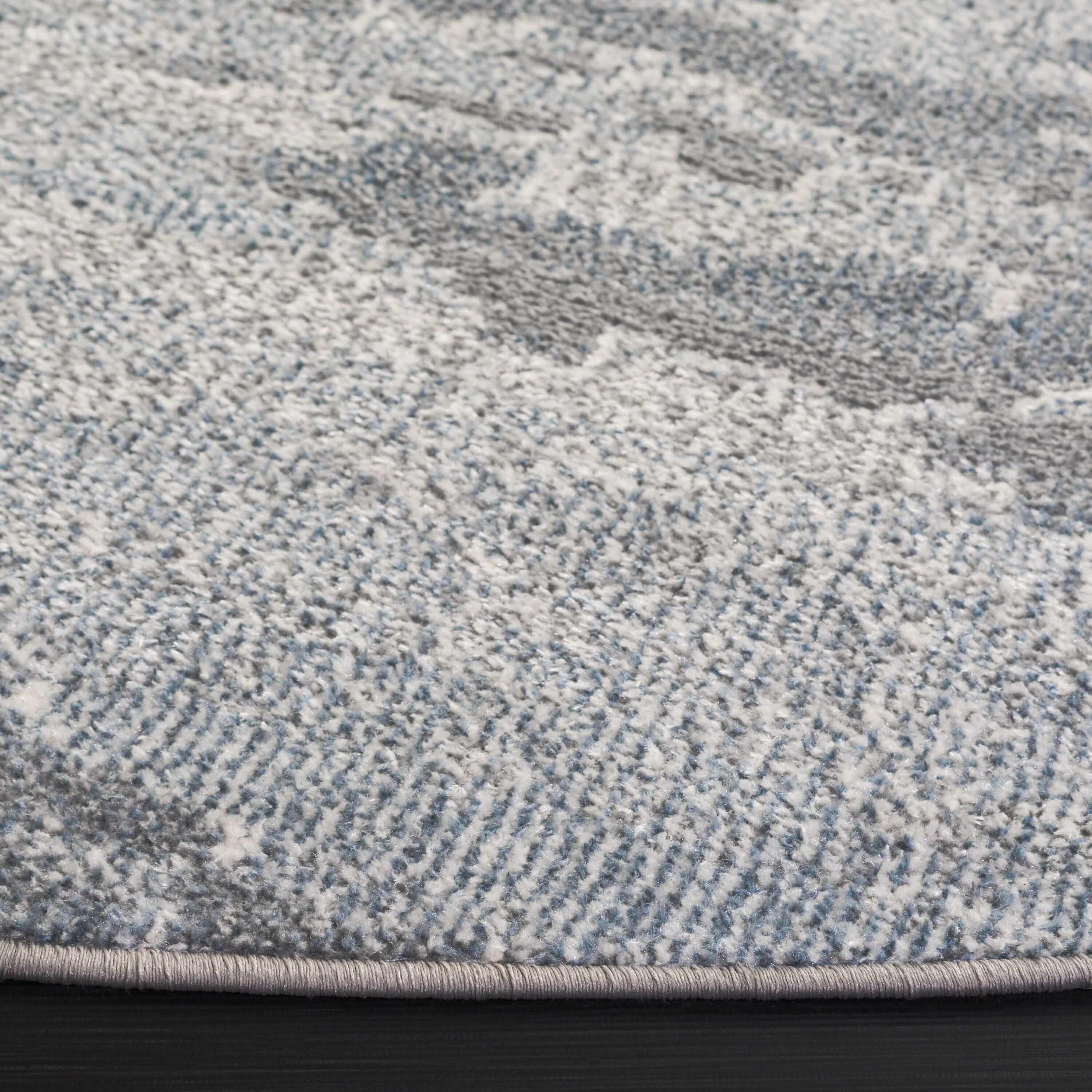 Safavieh BLR244M-7R rugs - View #3
