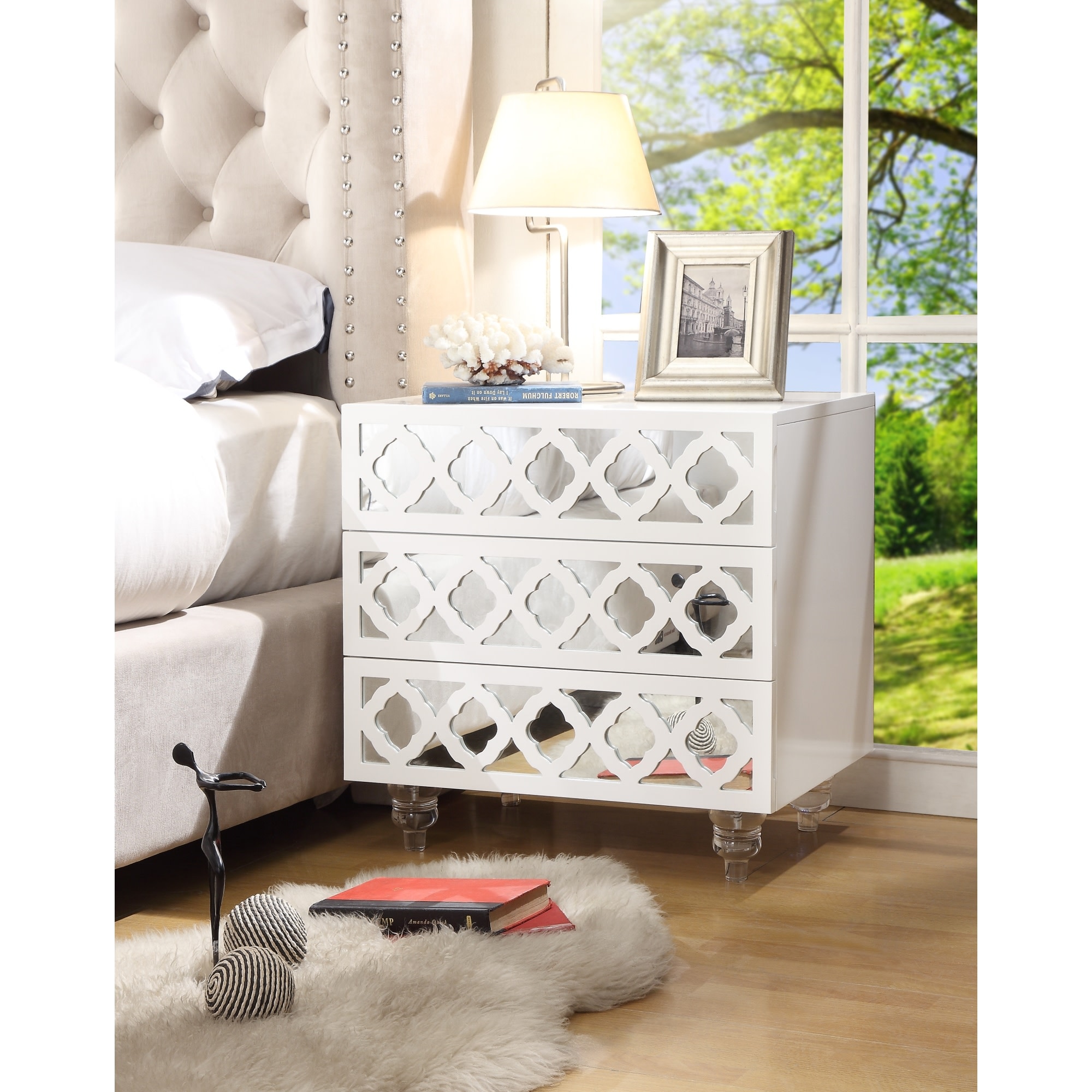 Inspired Home Francesca 18-in W x 24-in H White Wood Veneer Modern End ...