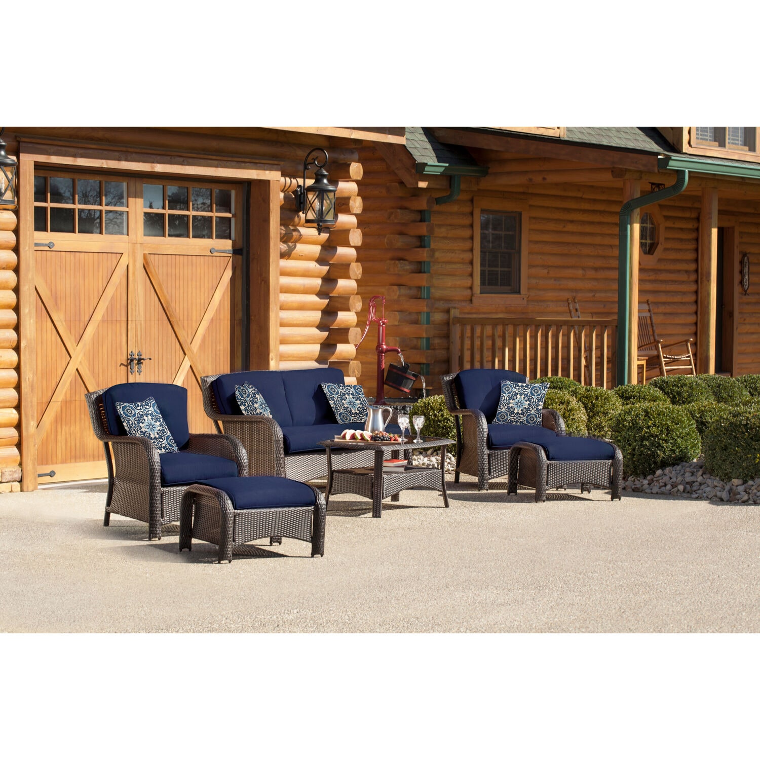 Hanover STRATHMERE6PCNVY Strathmere 6 -Piece Wicker Patio Conversation Set with Blue Cushions