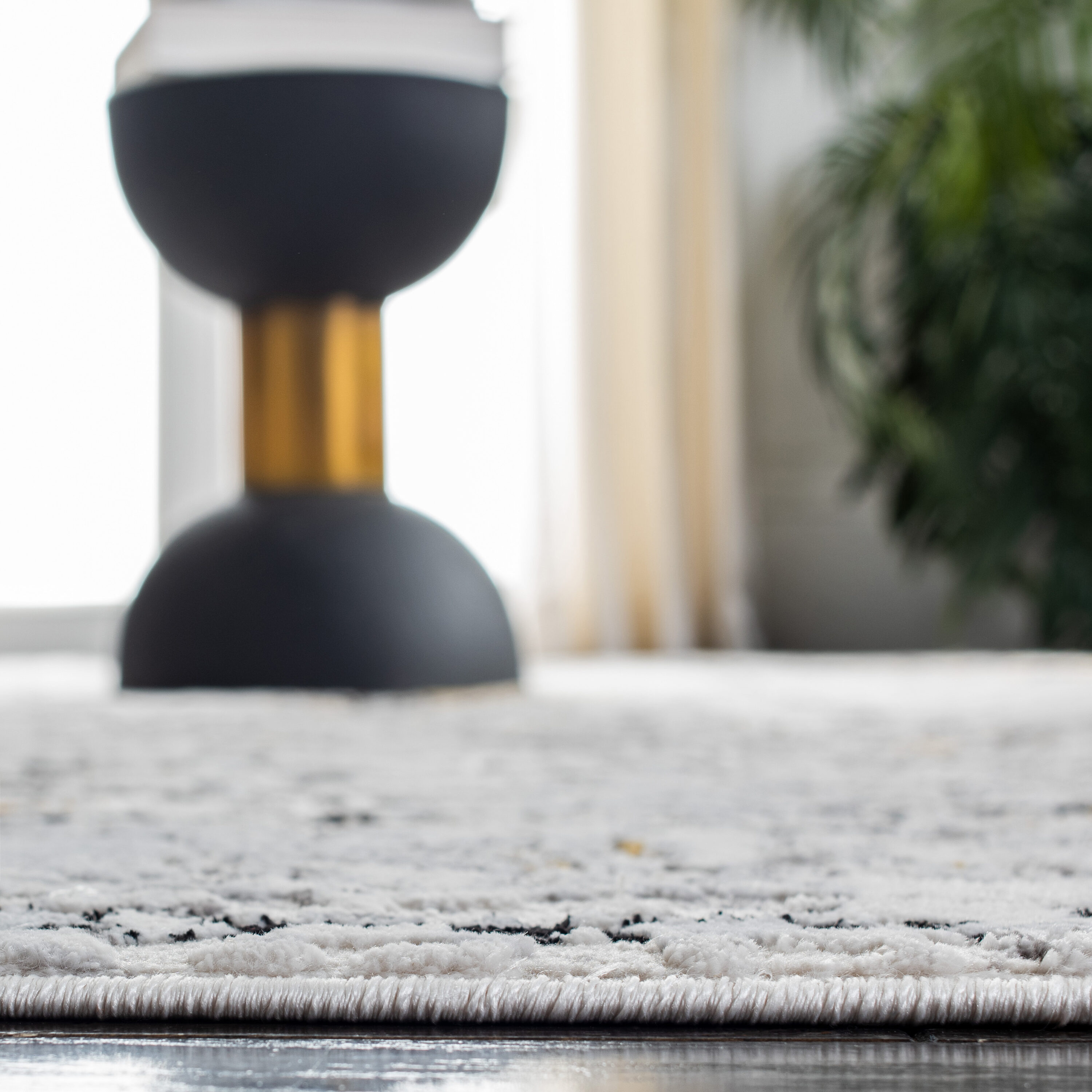 Safavieh ALA207F-7SQ rugs - View #4