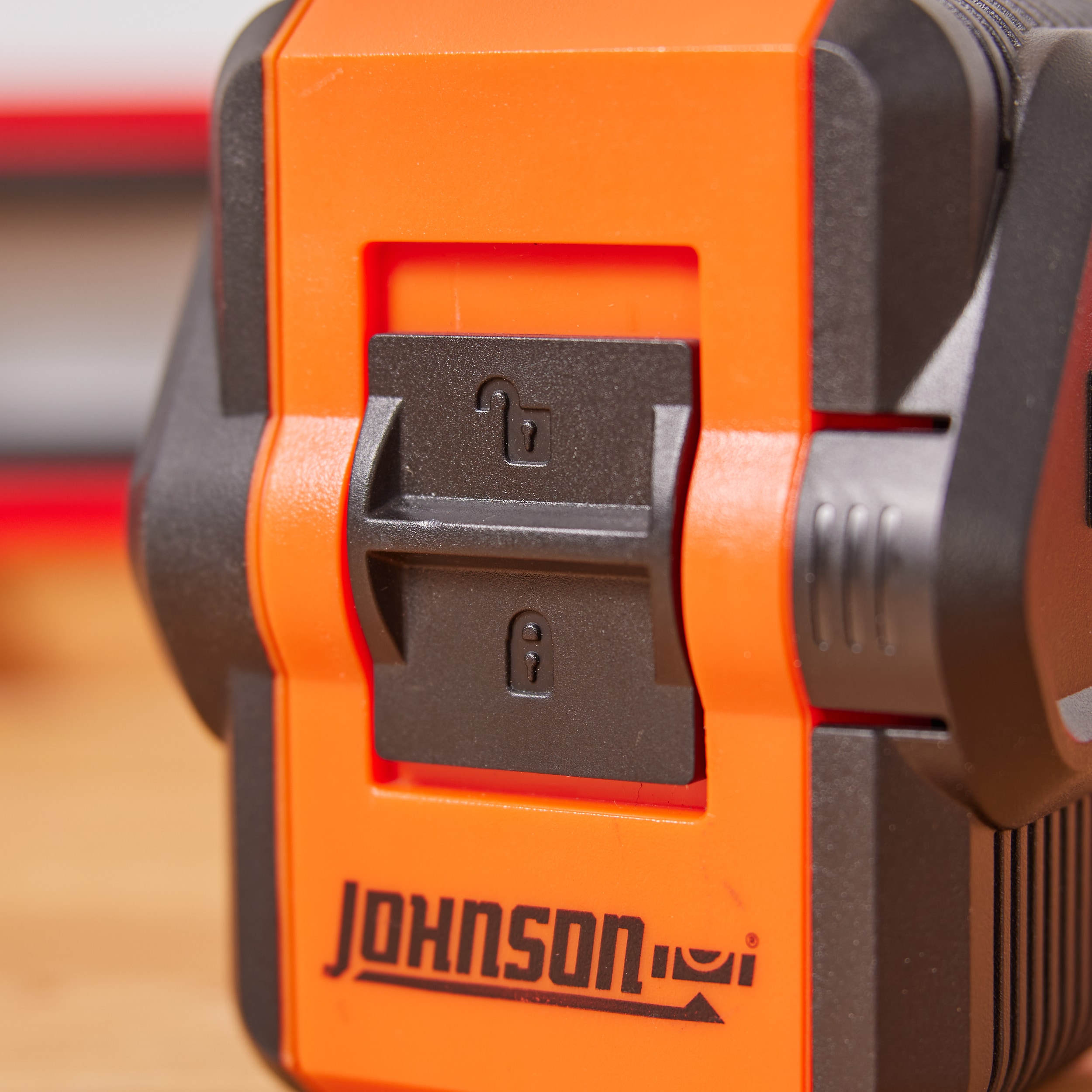 Johnson Level 40-6648 Laser-Level - View #3