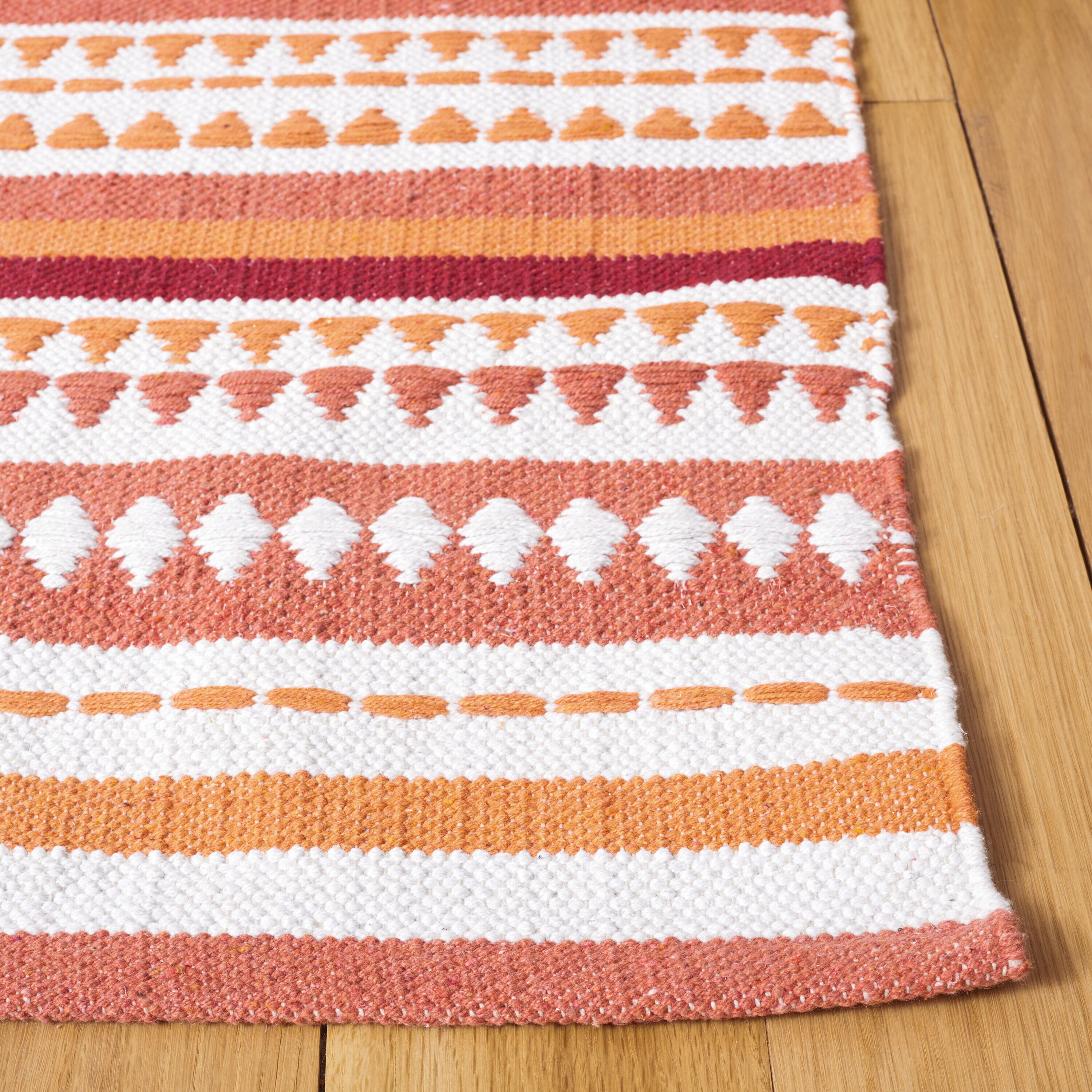 Safavieh MTK451P-5 rugs - View #6