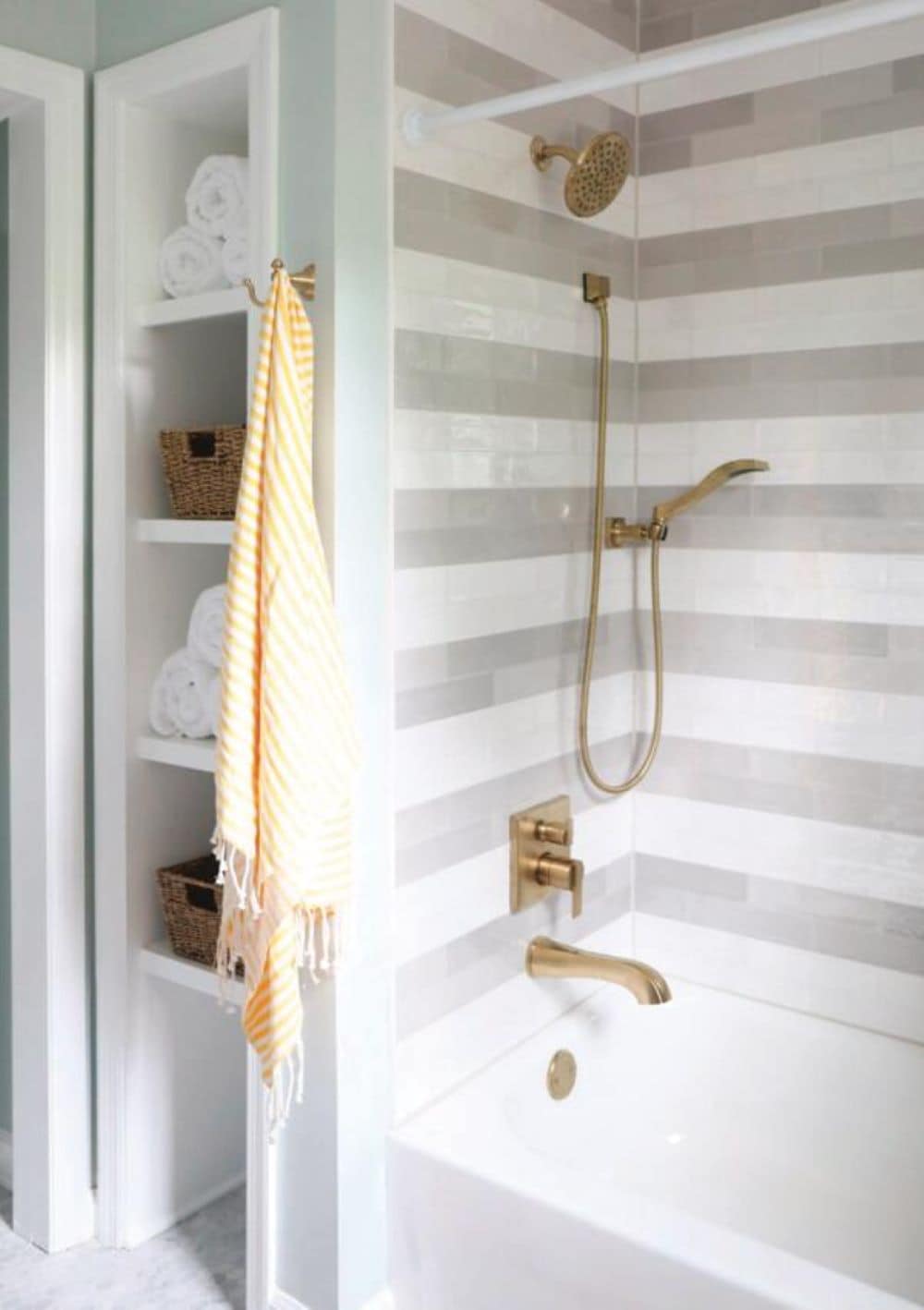 Delta 50570-CZ-PR Bath-Shower-Facc - View #2