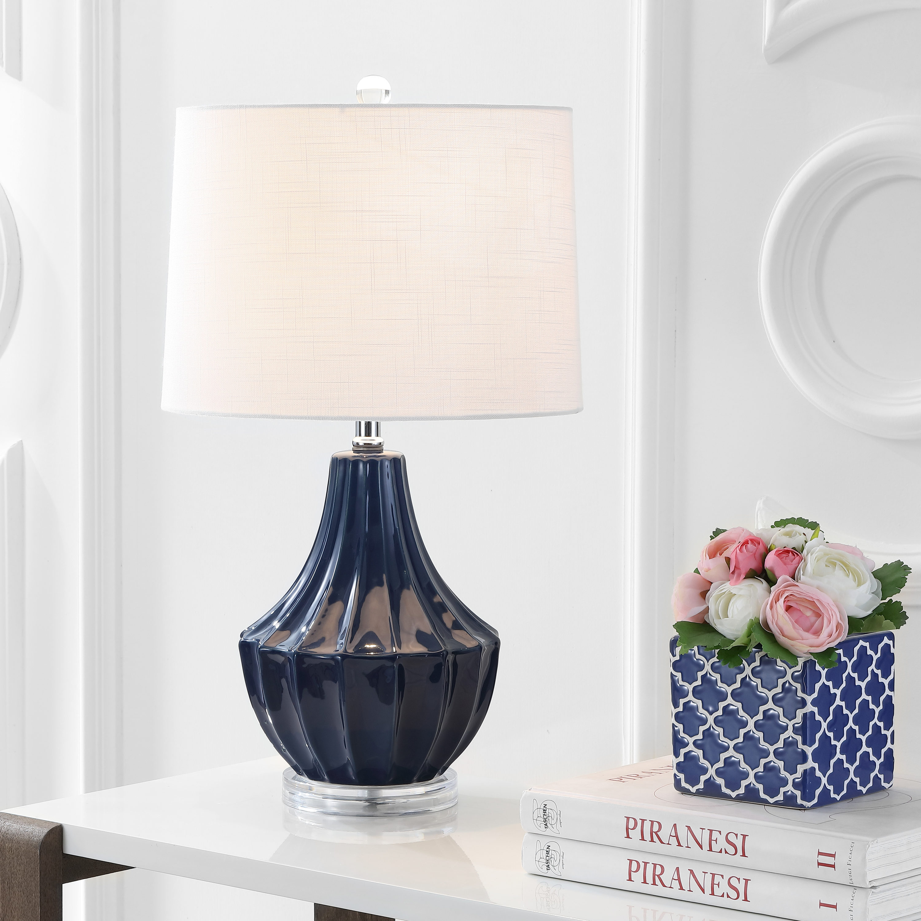 JONATHAN  Y JYL8018A Tate Ceramic Transitional 24.5-in Navy LED Incandescent Rotary socket Table Lamp with Linen Shade