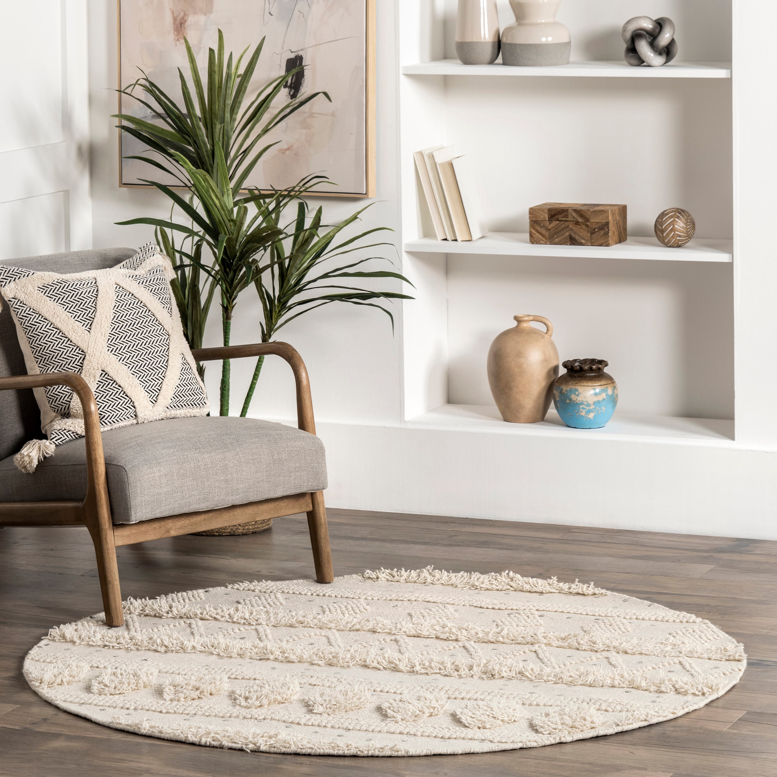 Chandy Ivory Hand-Tufted Round Wool Area Rug