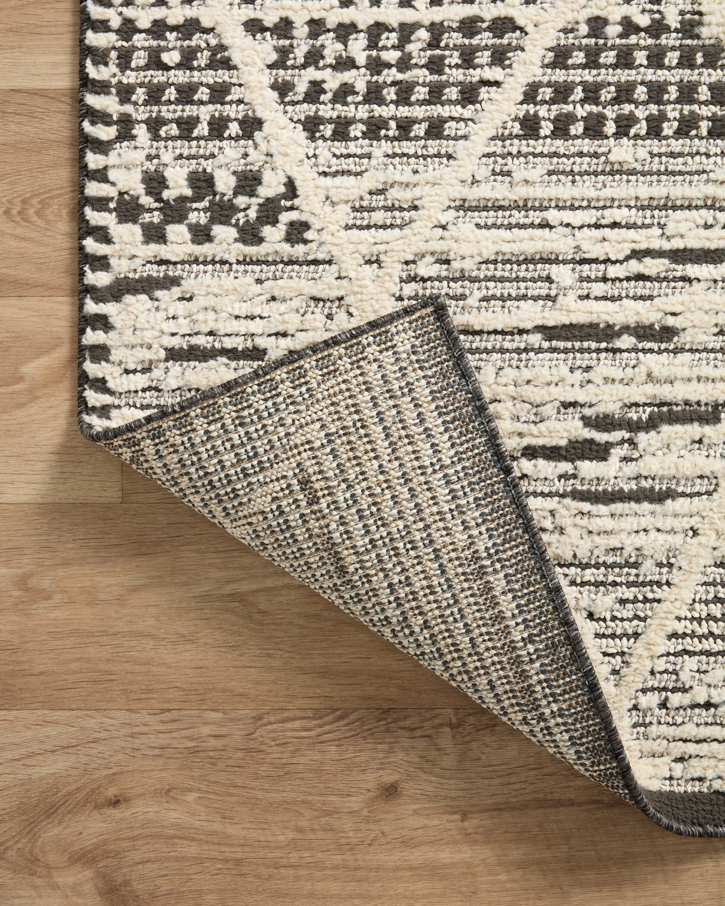 Loloi II FABIFAB-03CCIV2740 rugs - View #4