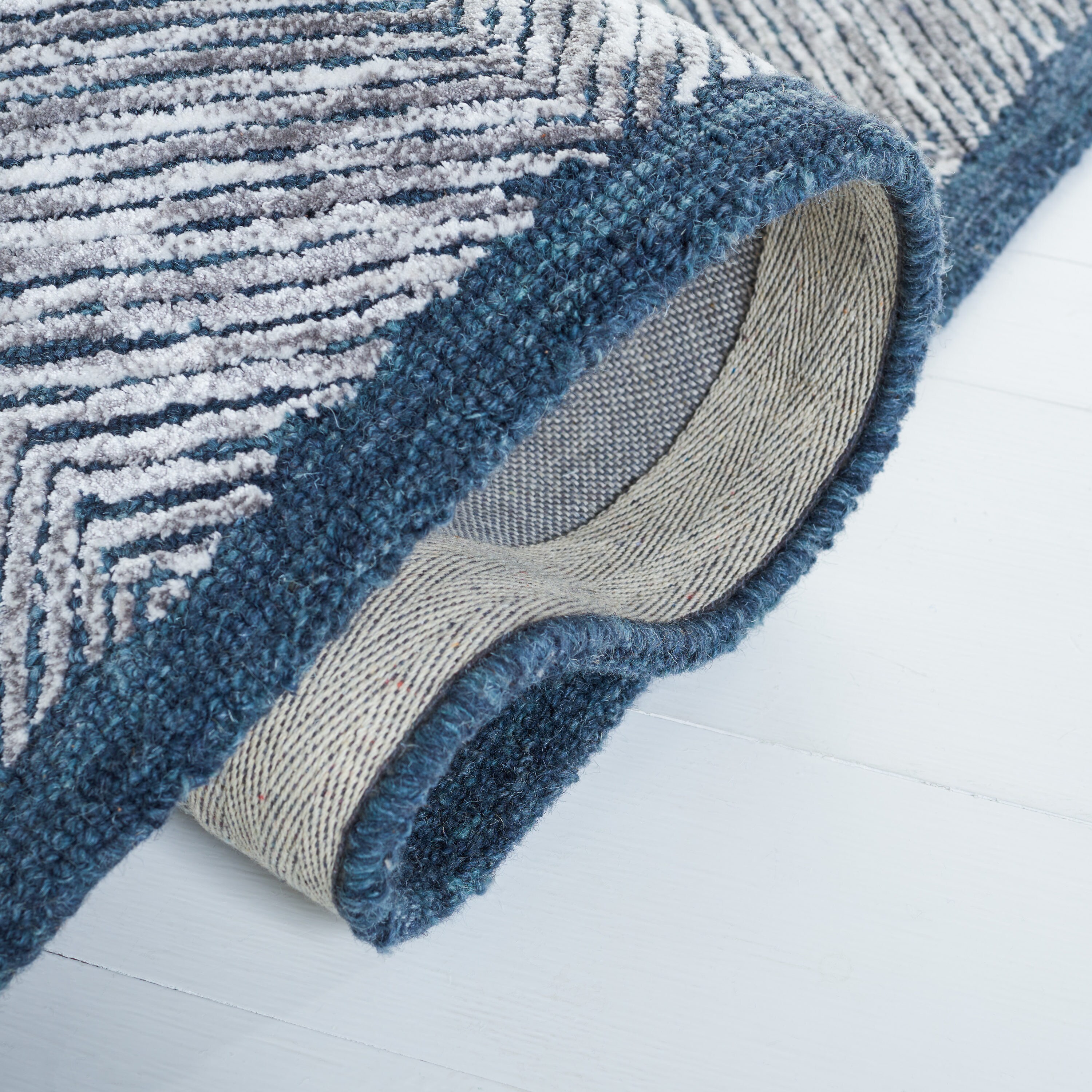 Safavieh SOH176F-6 rugs - View #6