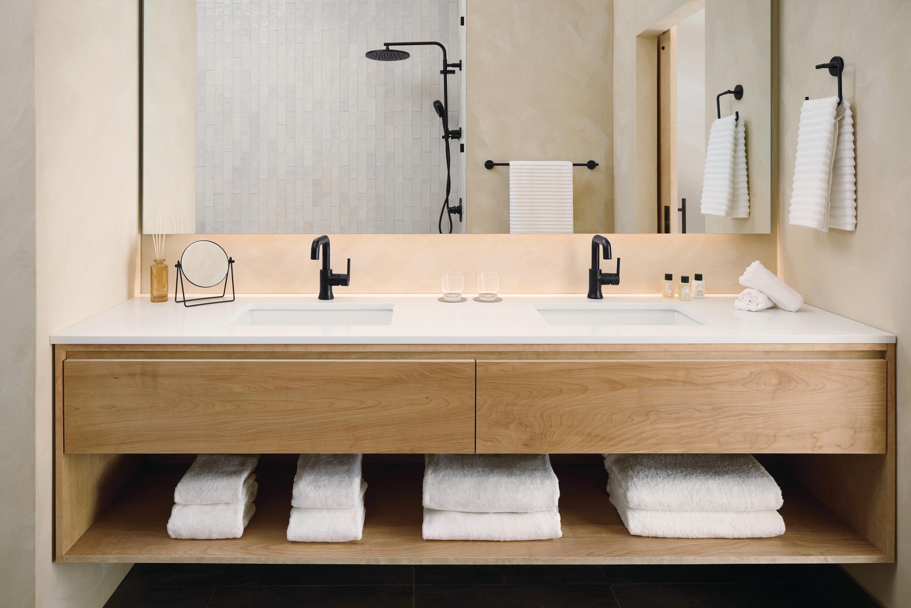 Delta 554HAR-BL-DST Lavatory-Faucets - View #7