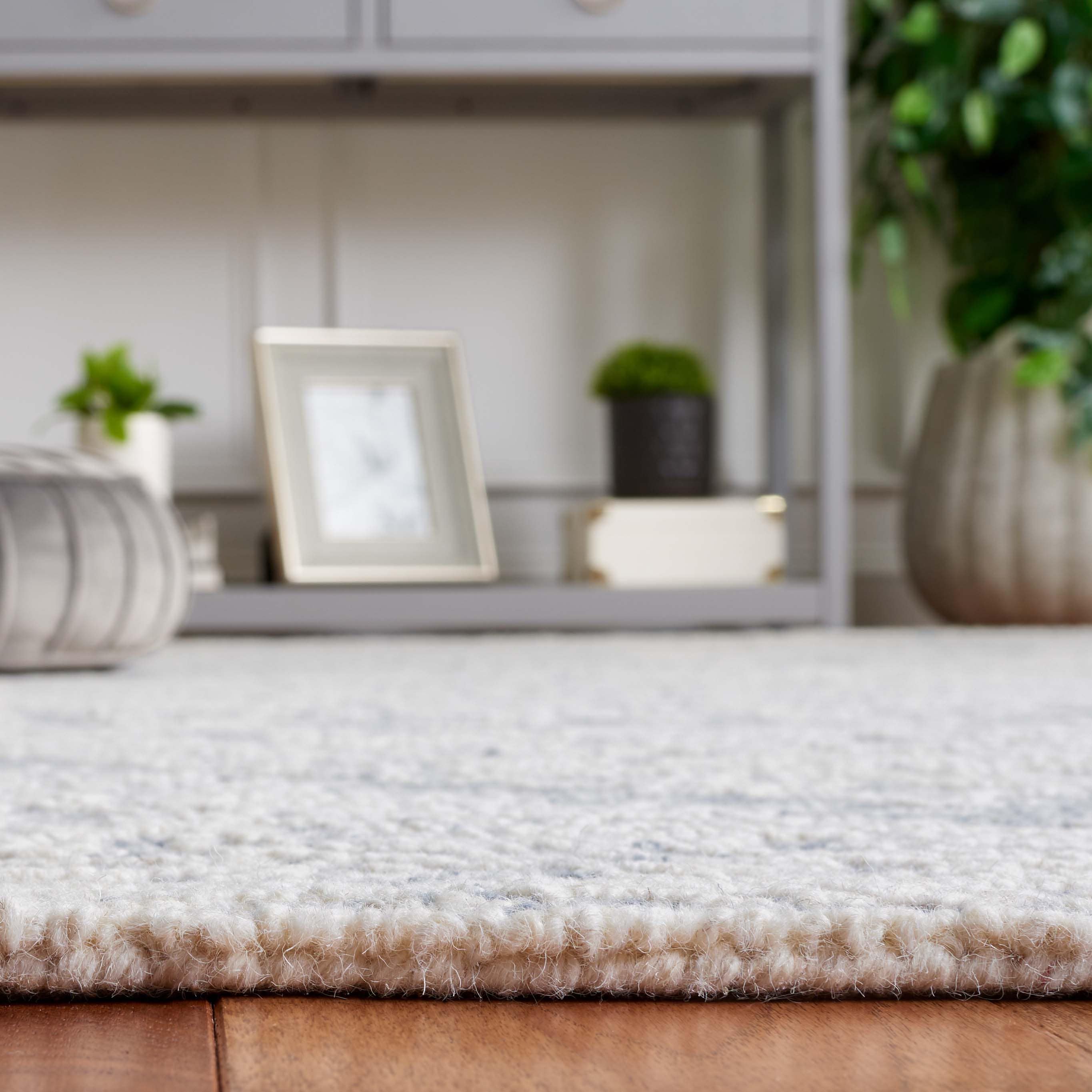 Safavieh EBN206F-4 rugs - View #4