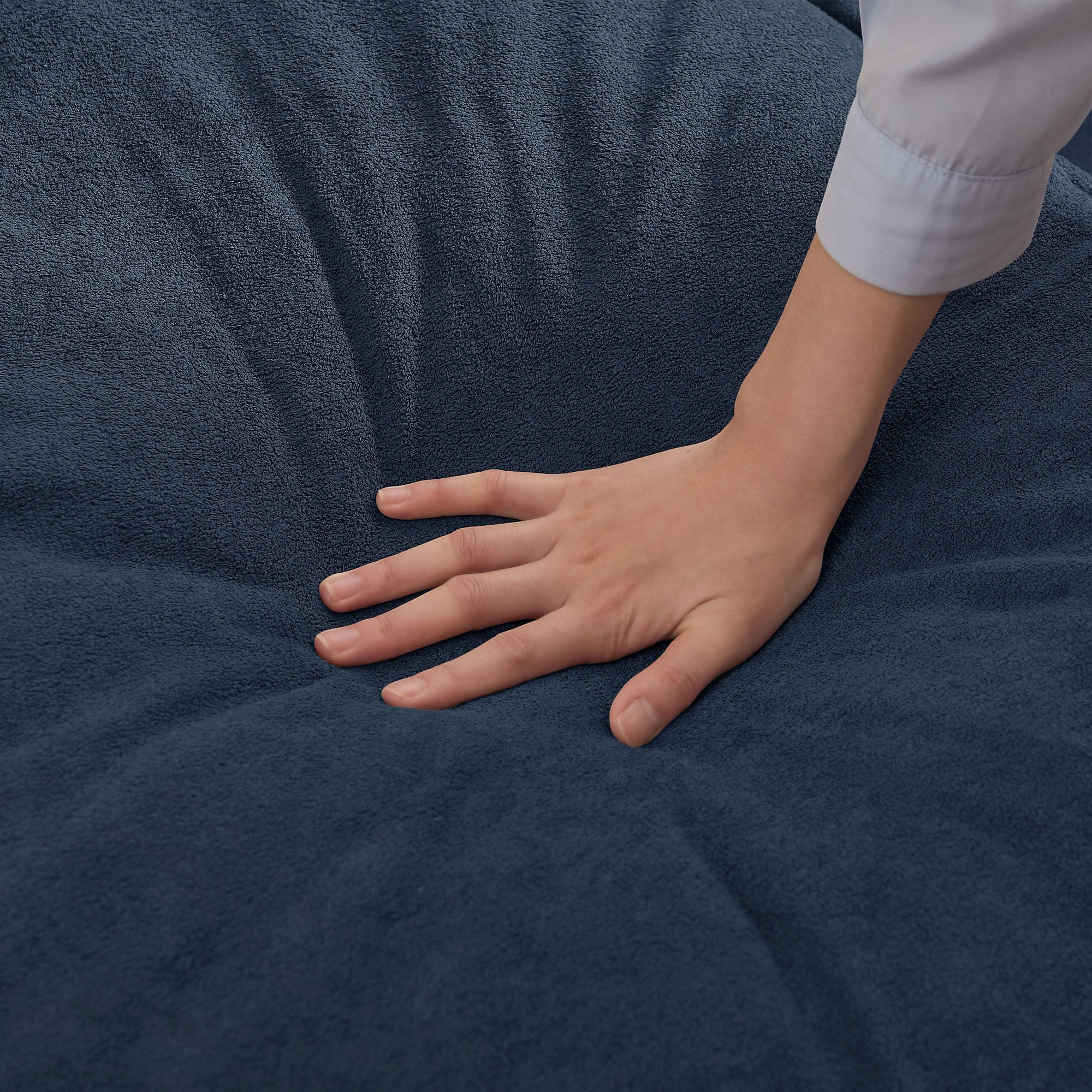 Jarenie YMX28BL Sofas-Loveseats - View #8