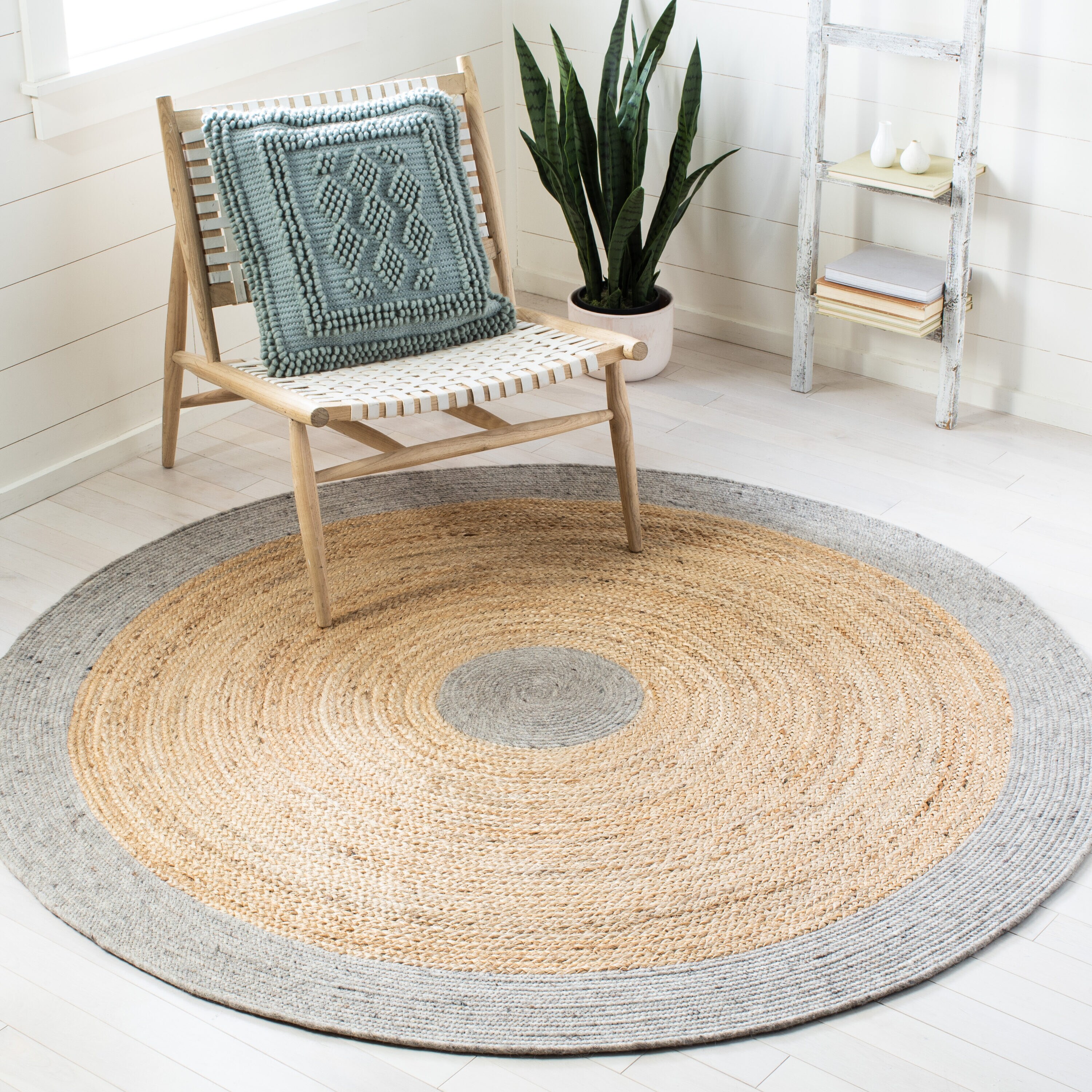  Braided 910 Silver/Natural Bohemian 5ft x 5ft Round Rug