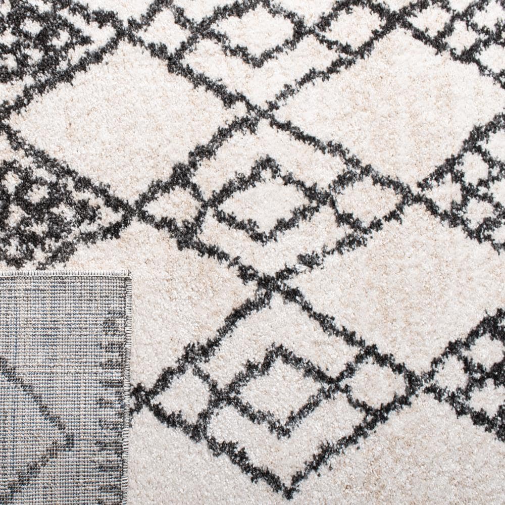 Safavieh TUN736A-5 rugs - View #4