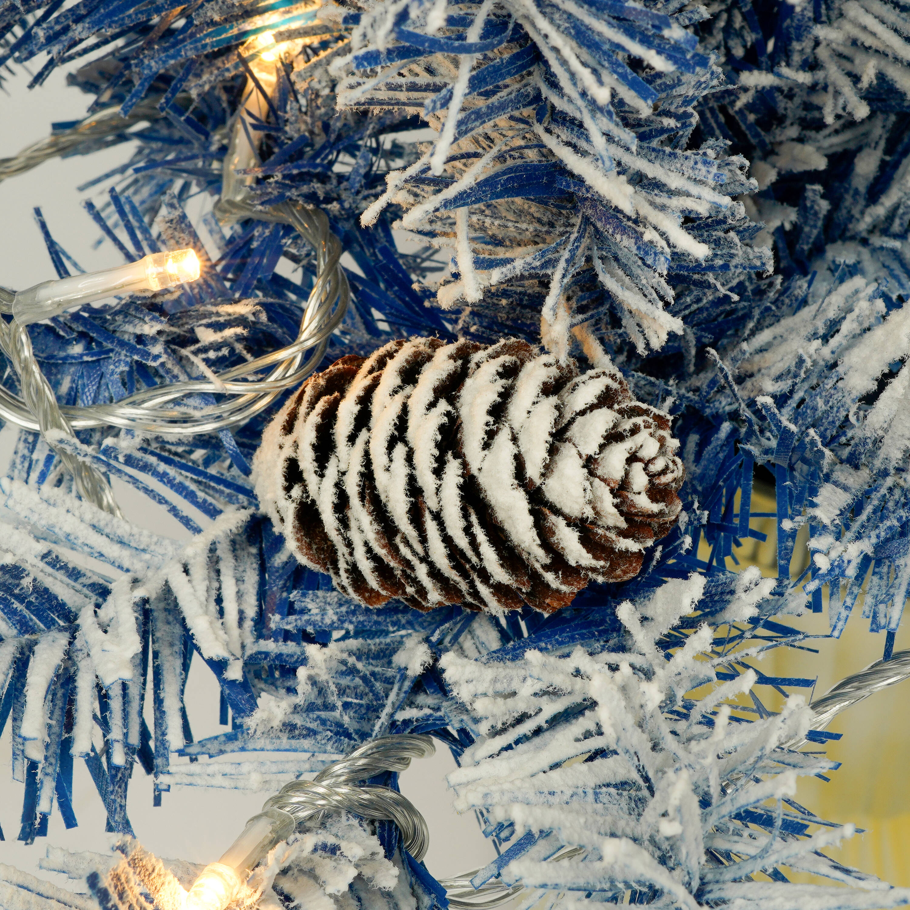 AAZJ NBC-CM64209UL Artificial-Christmas-Trees - View #15