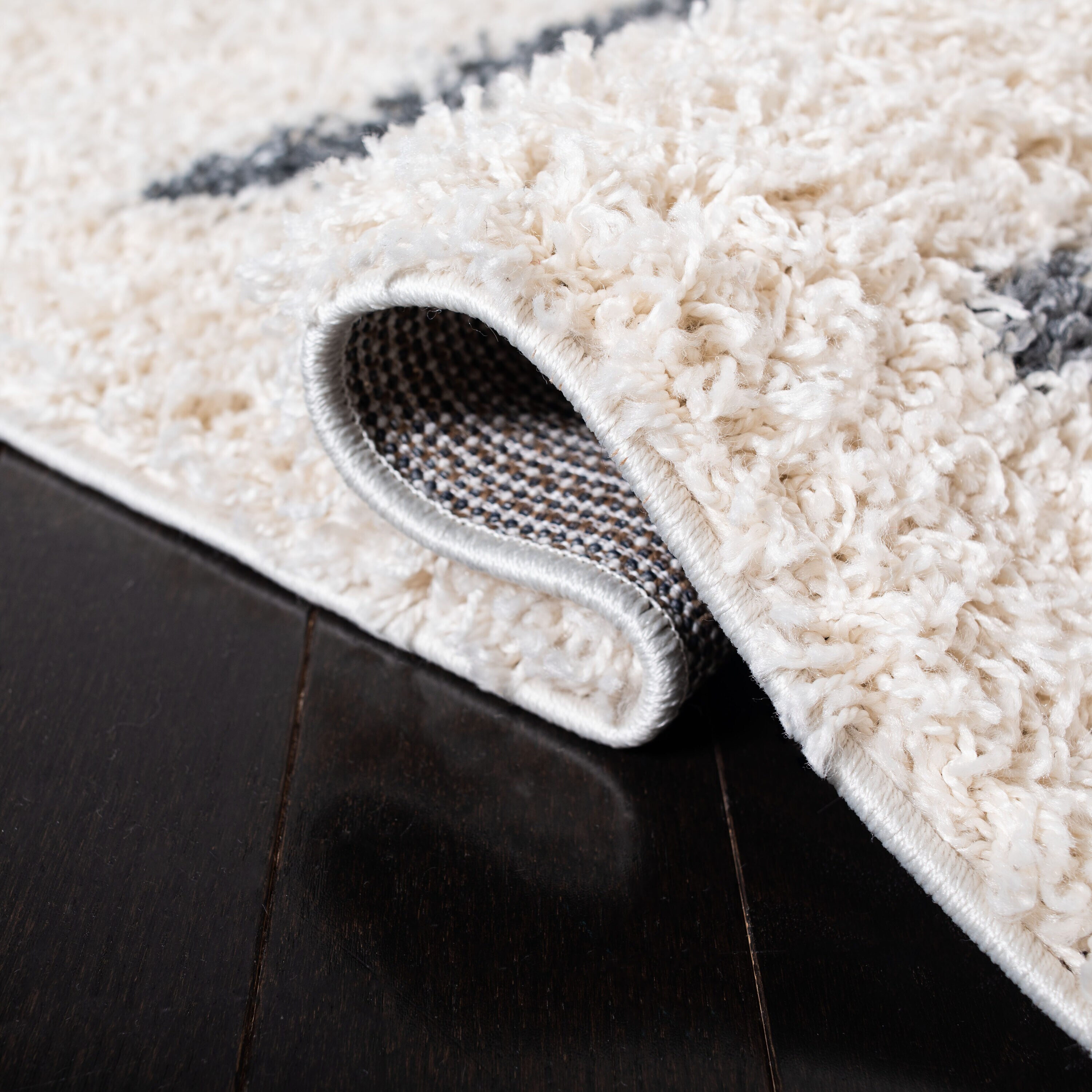 Safavieh VNS604B-8SQ rugs - View #5