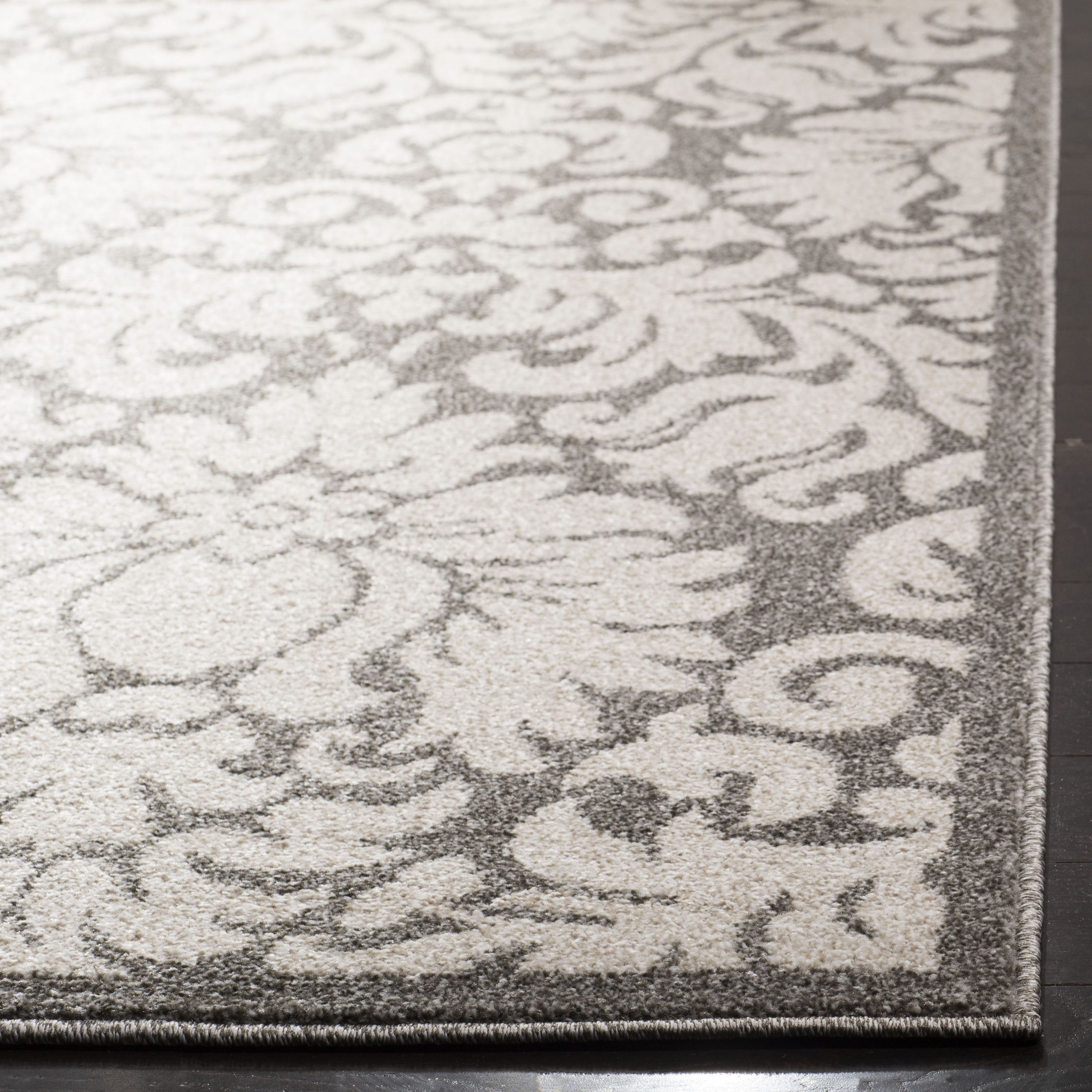 Safavieh AMT427R-5 rugs - View #3