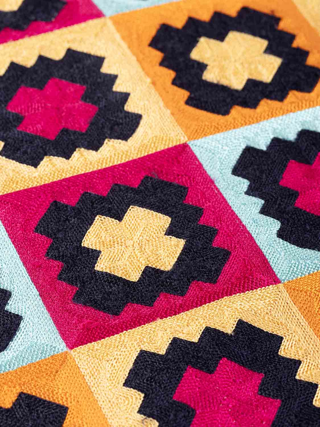 GAURI KOHLI GK71048 Accent-Pillows - View #4