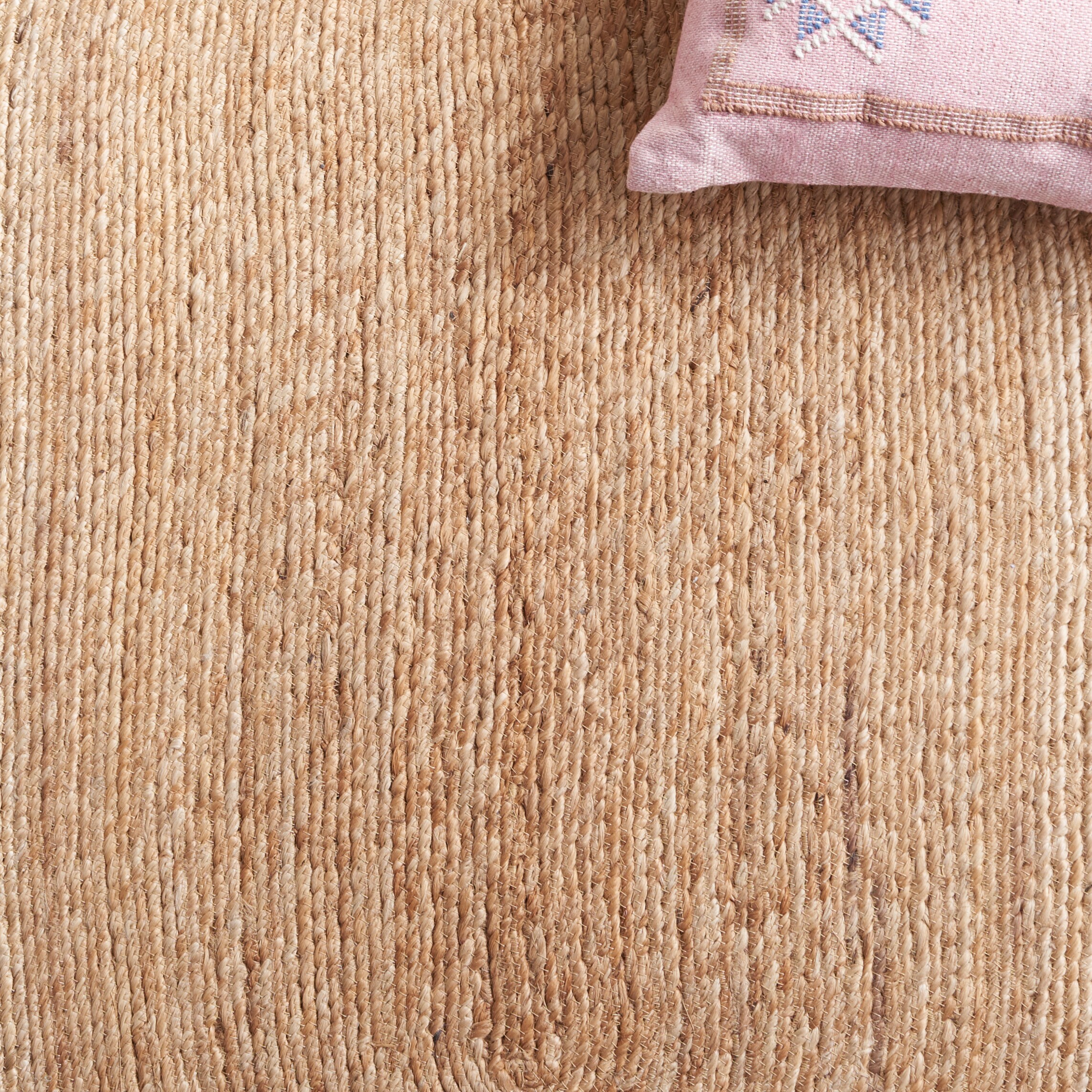 Handwoven Natural Jute Round Area Rug with Looped Edge
