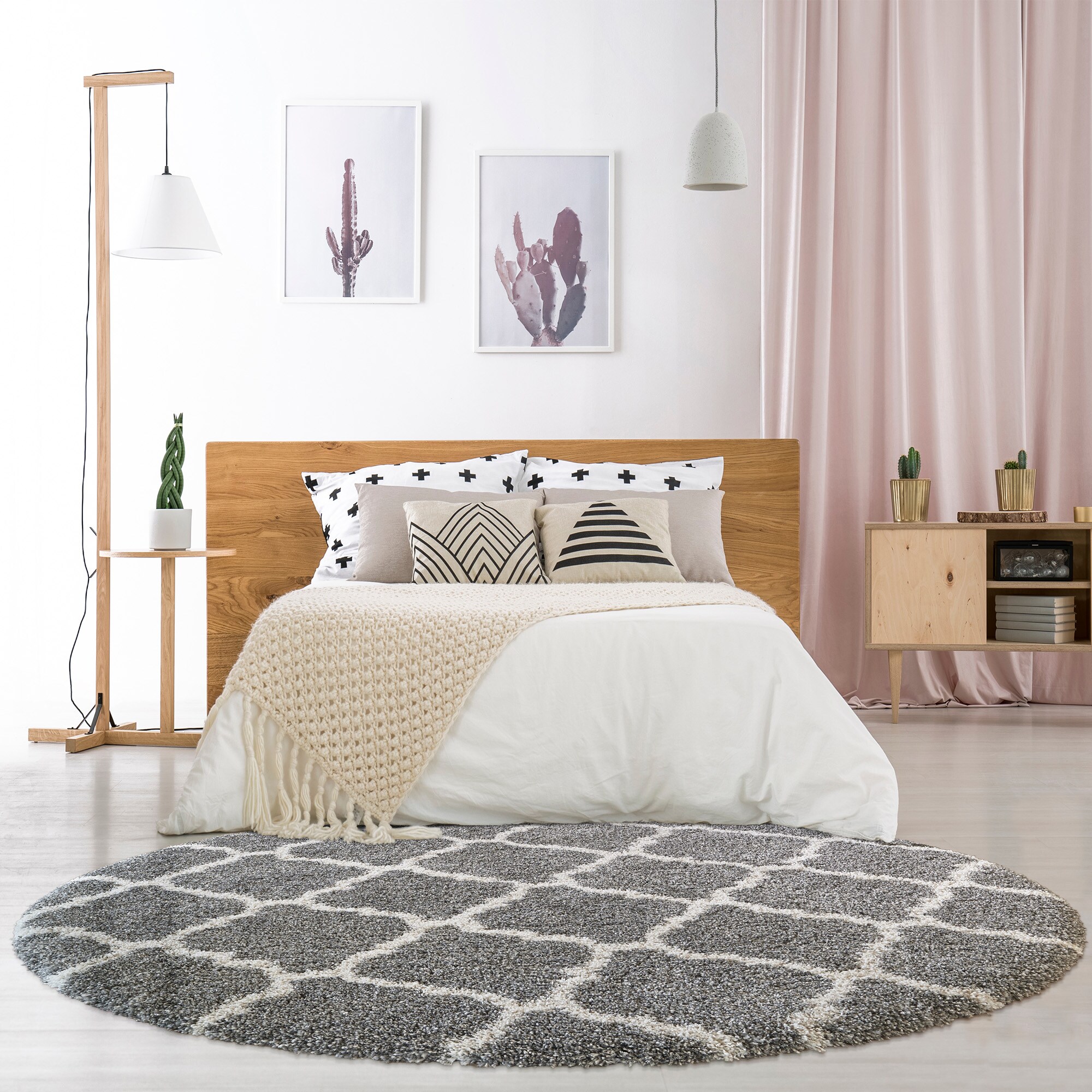 GERTMENIAN 47354 Ultimate shag loft 8 x 8 (ft) Tufted Polypropylene Gray ivory Round Indoor Trellis Moroccan Area rug