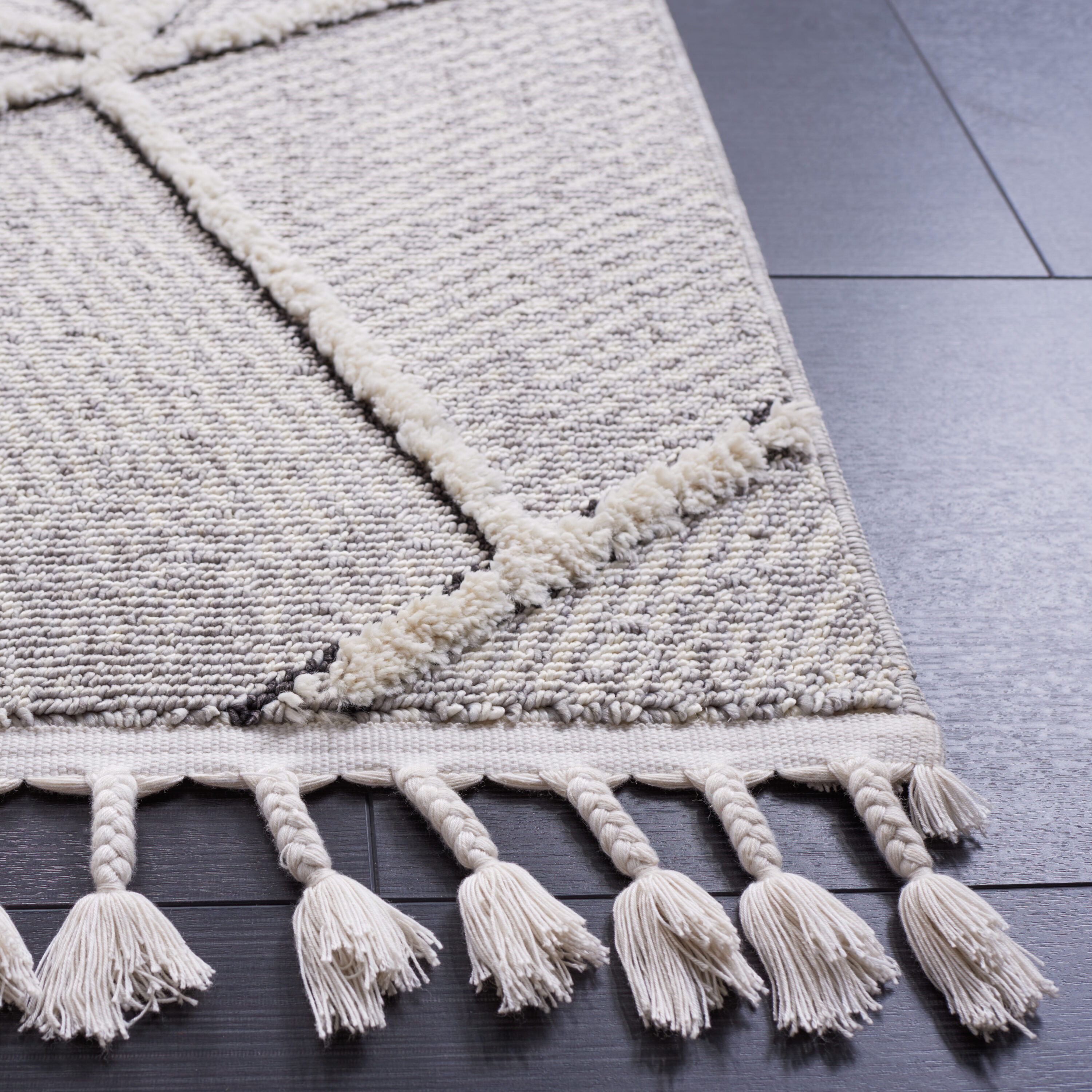 Safavieh MRK552F-7SQ rugs - View #2