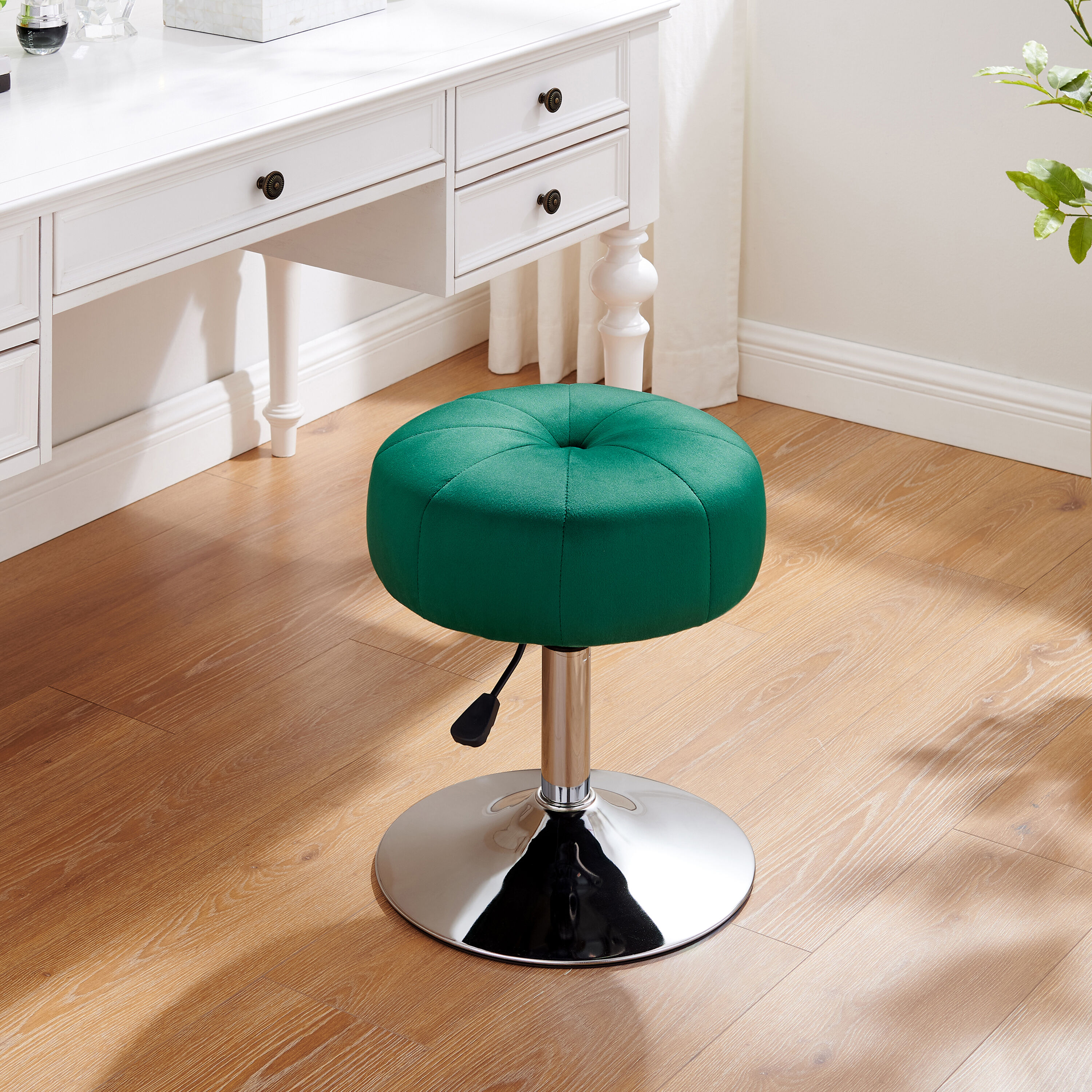 Green discount makeup chair