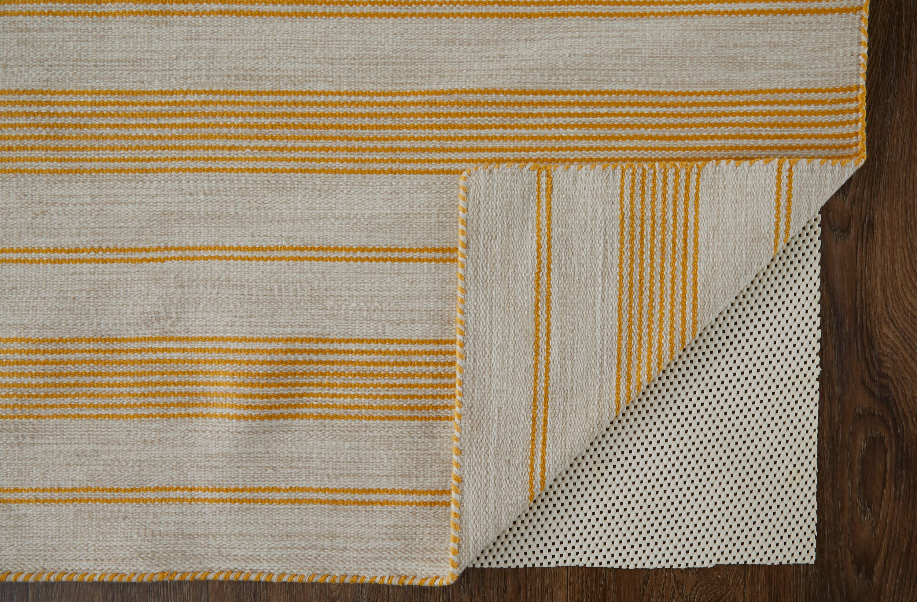 Room Envy 722R0560GLD000C00 rugs - View #3