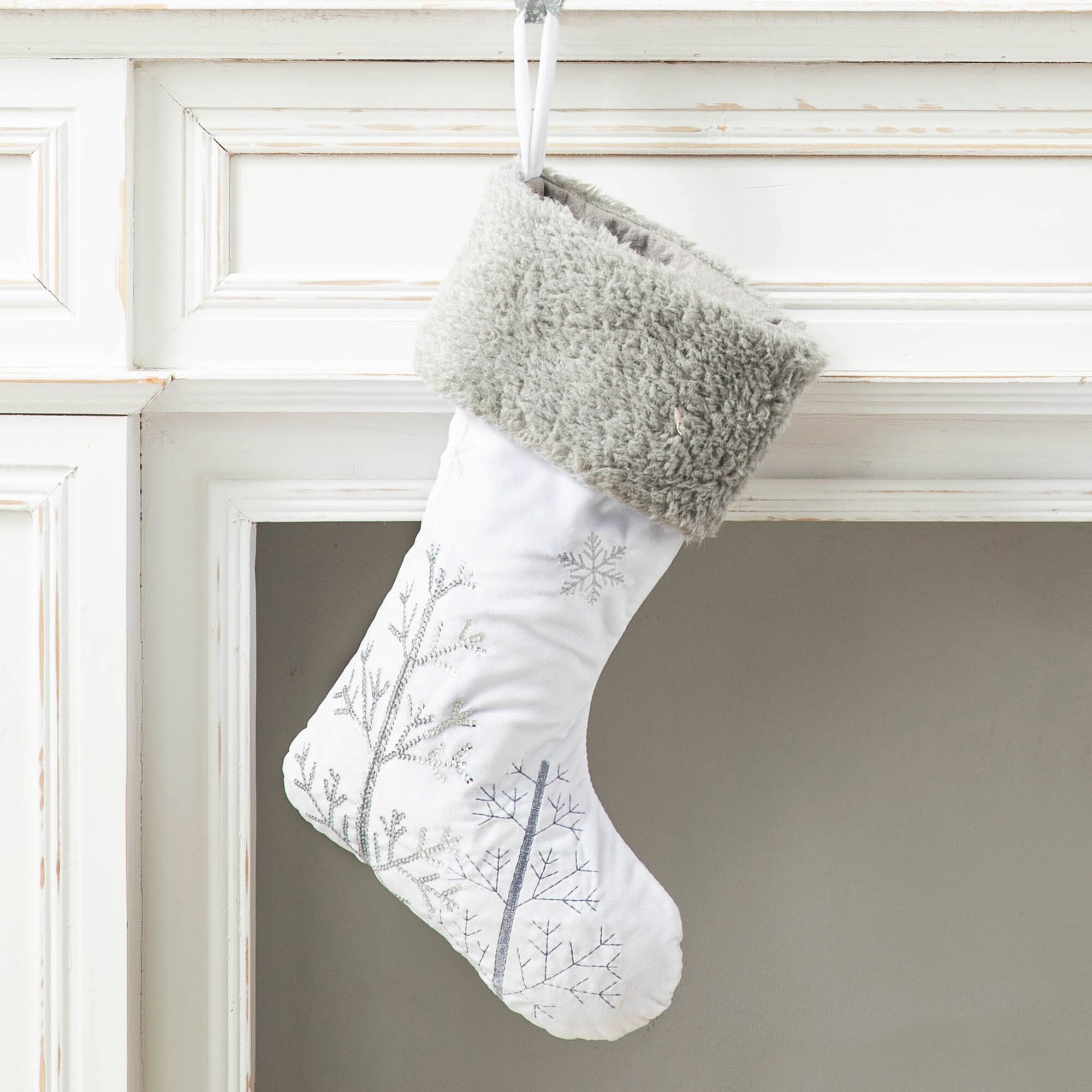 Glitzhome 21-in White Snowflake Christmas Stocking in the Christmas ...