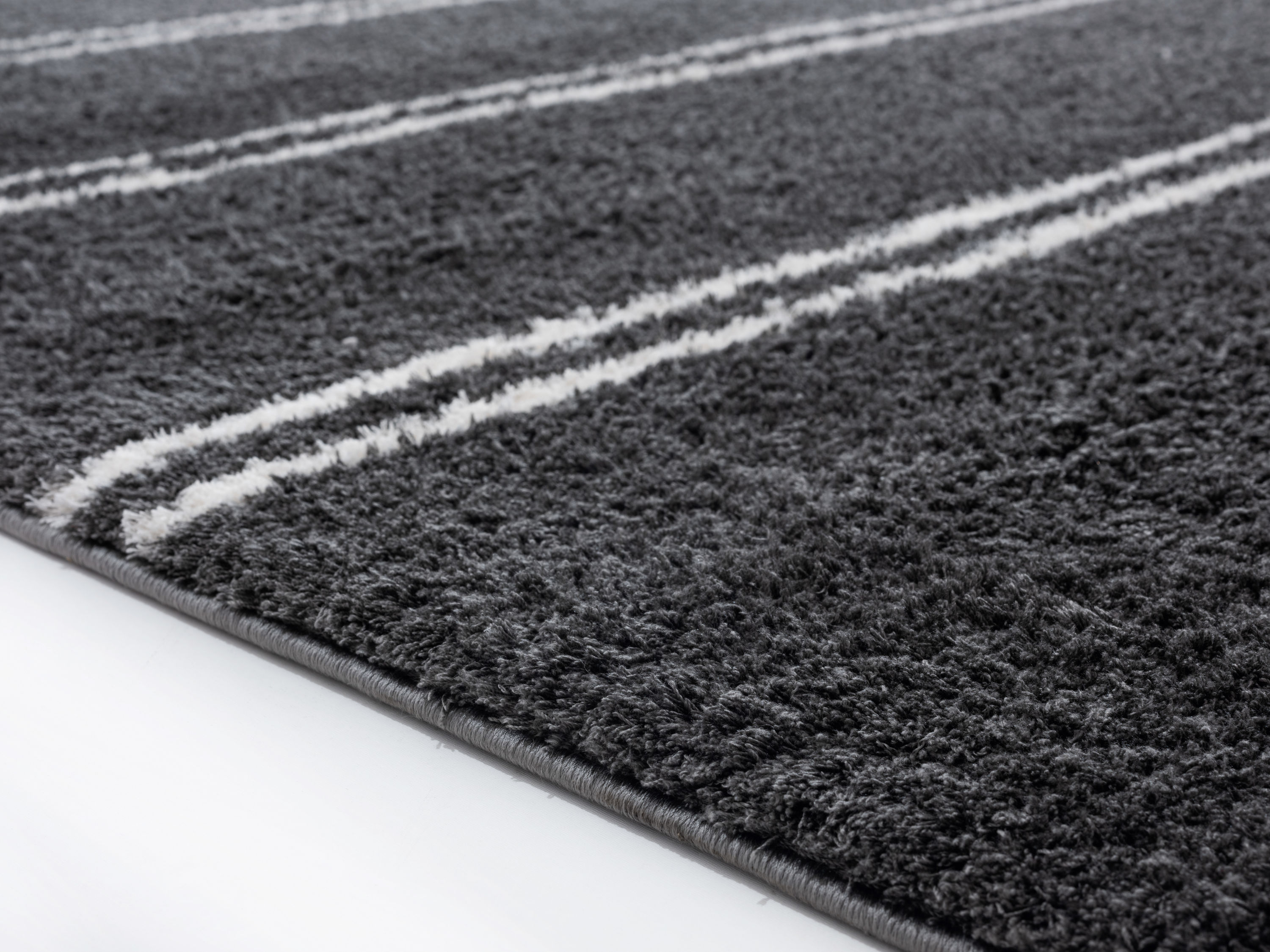 United Weavers Of America 1840 20377 88R rugs - View #4