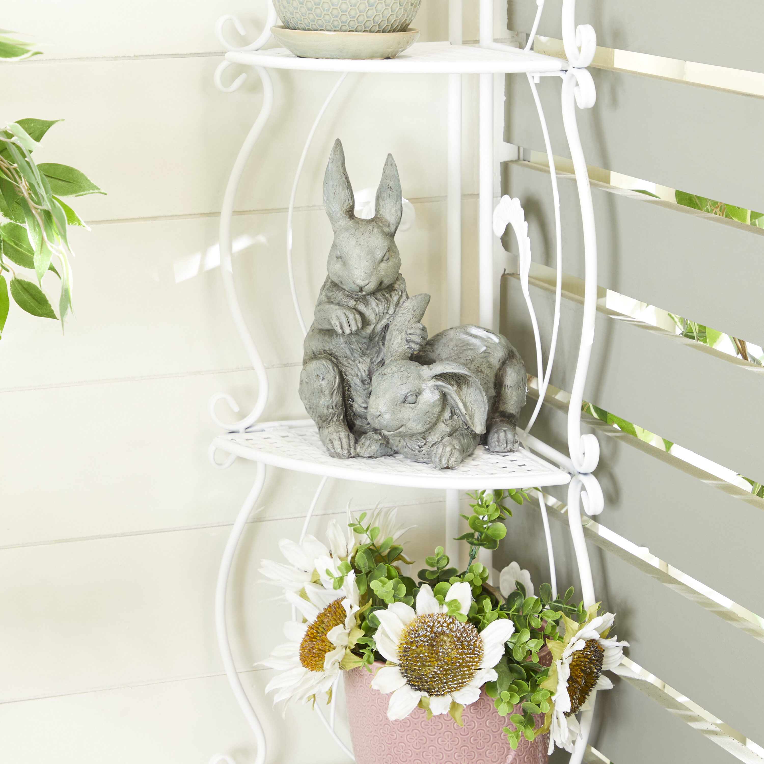 Grayson Lane 82239 11.3-Inches H x 8.25-Inches W Gray Rabbit Garden Statue