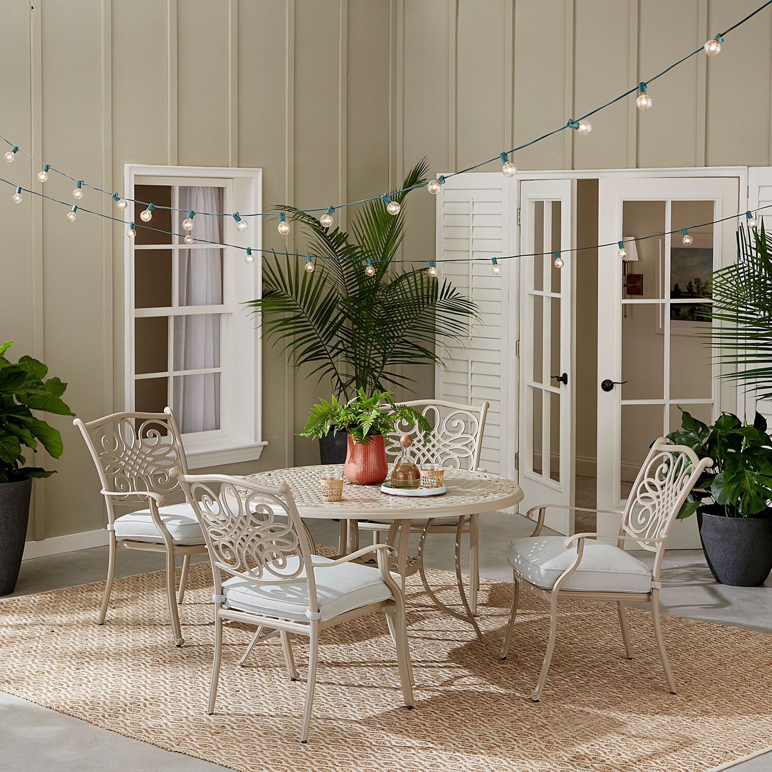 Hanover TRADDNS5PC-BE Patio-Dining-Sets - View #6