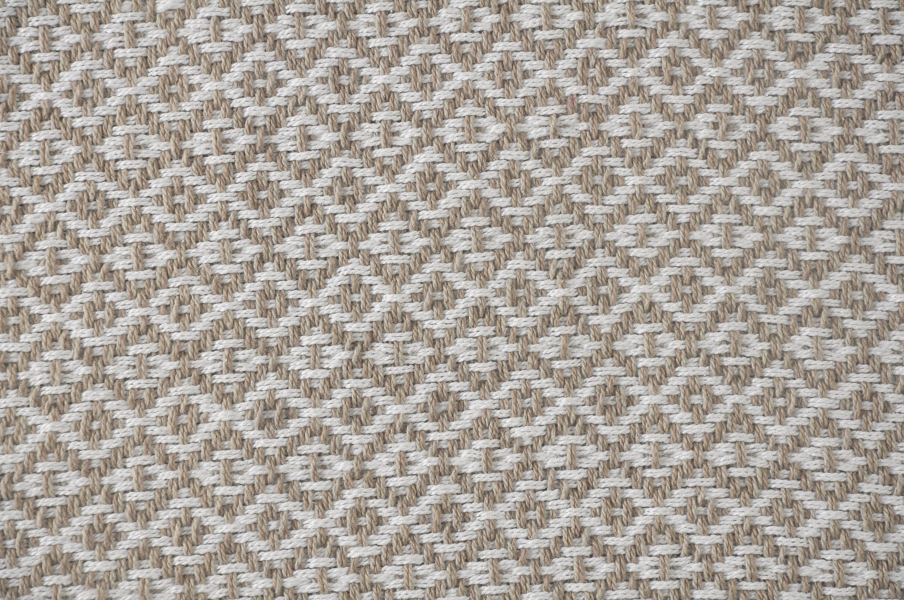 LR Home 3822A9084934J8 Blankets-And-Throws - View #3
