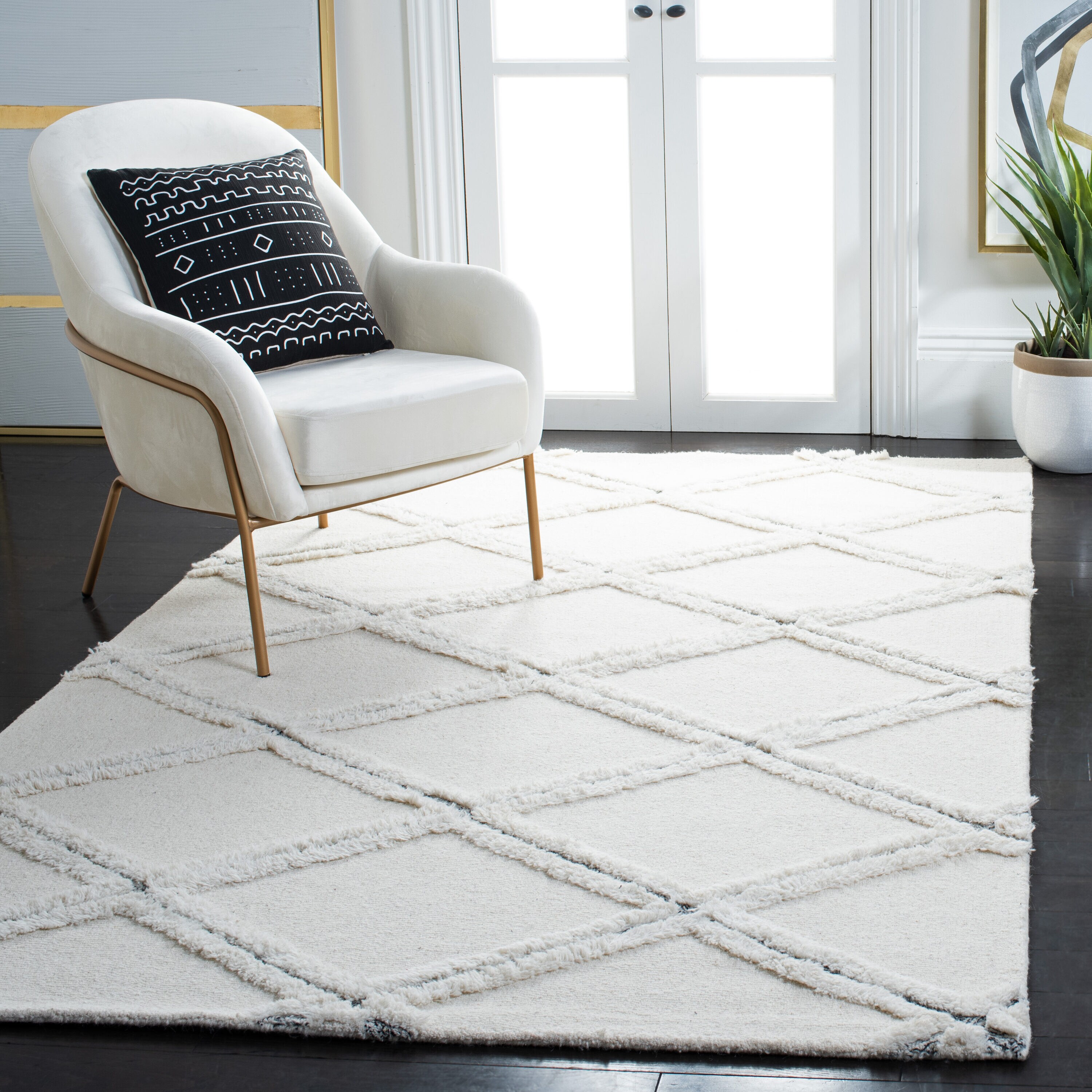  Casablanca 976 Ivory Contemporary 4ft x 6ft Small Rectangle Rug