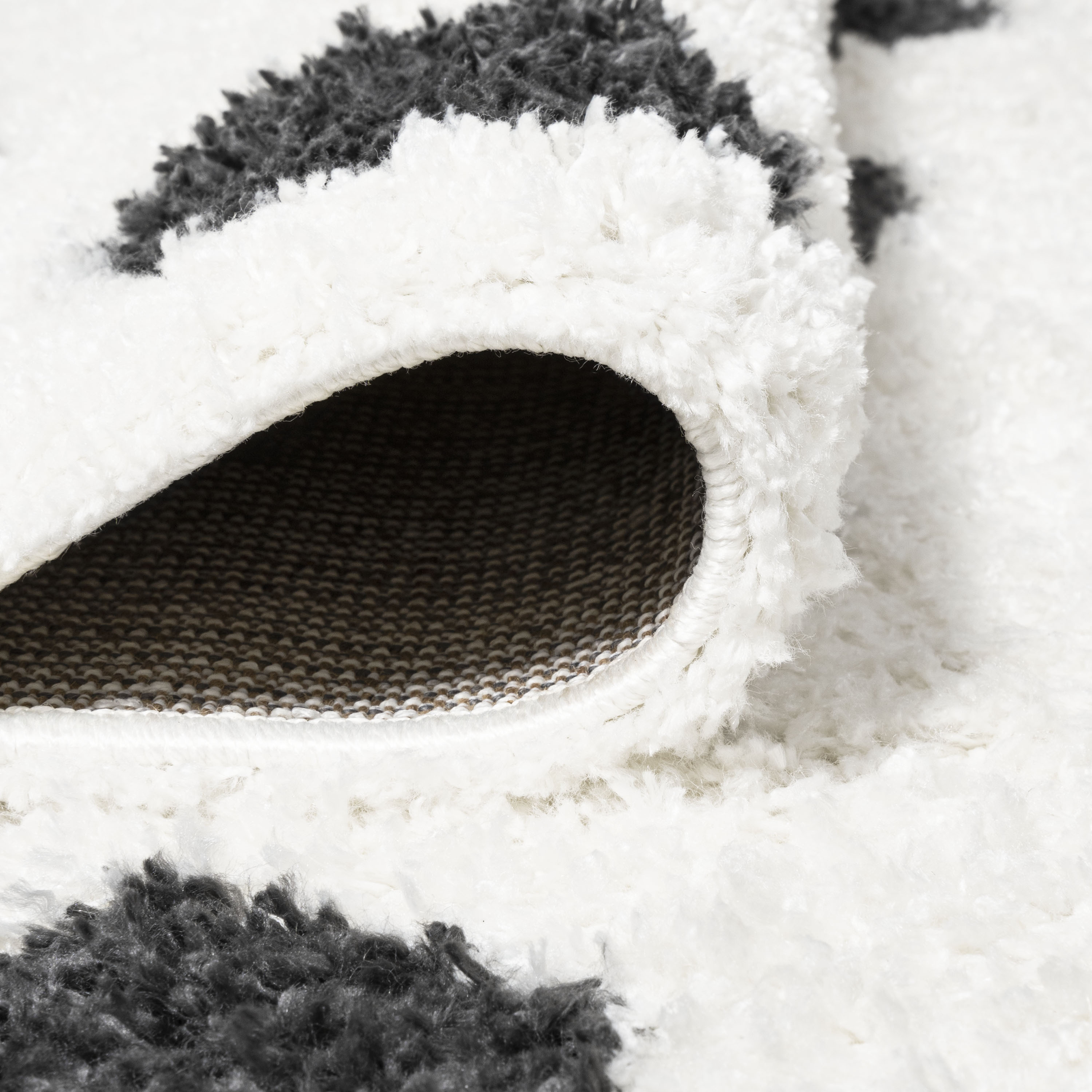 Easy-Care Charcoal and Ivory Polka Dot Shag Rug 3'x5'