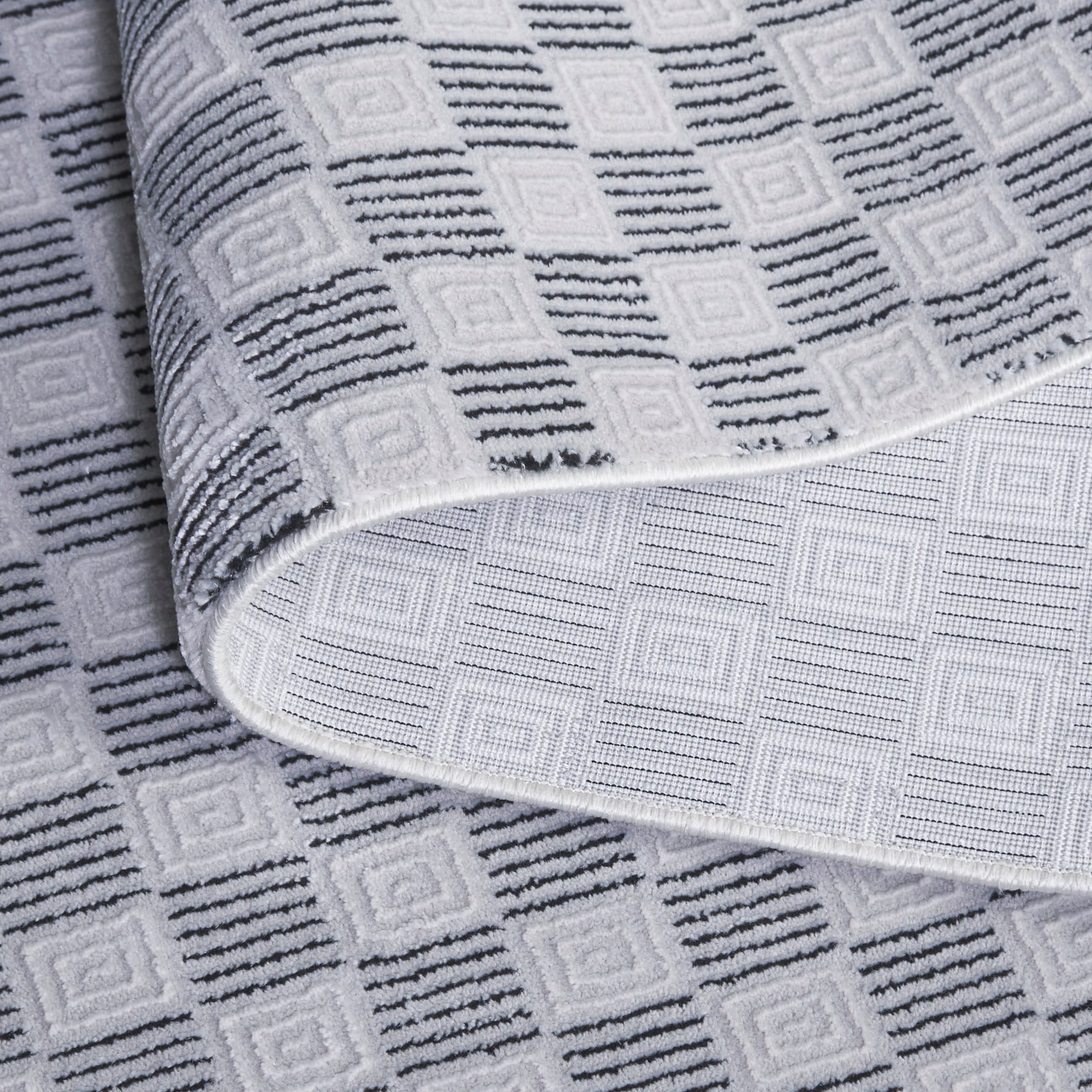 Safavieh SLA706F-7SQ rugs - View #5