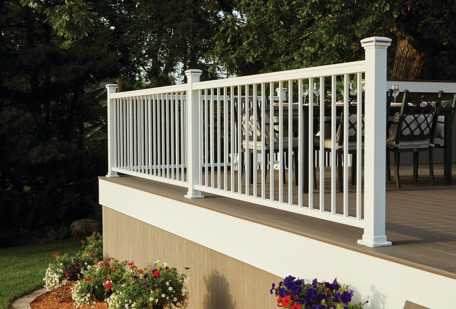 TimberTech AZTIX36UNLP6W railings - View #5