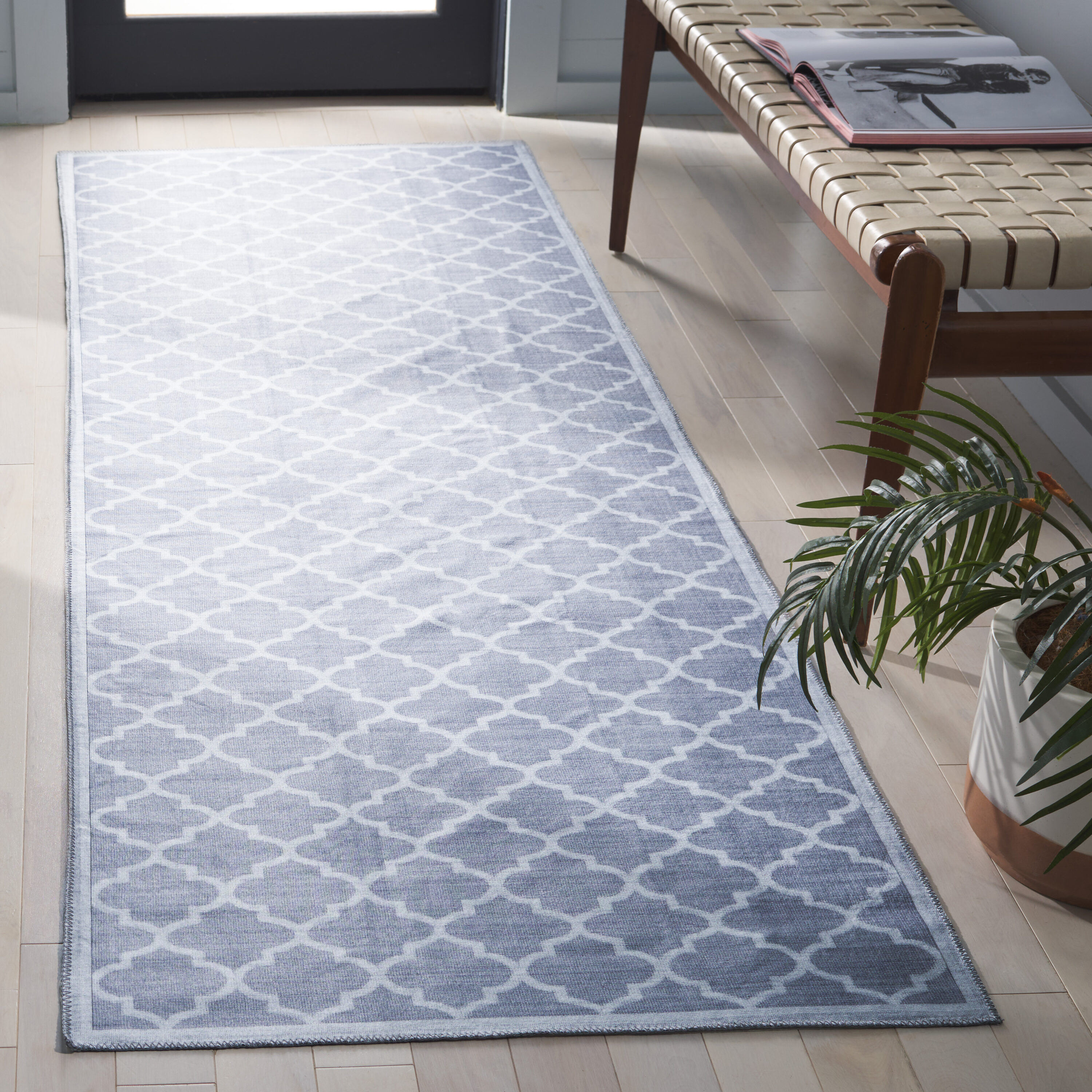 Arizona 172F Grey/Ivory 2ft-6in x 8ft Contemporary Rug