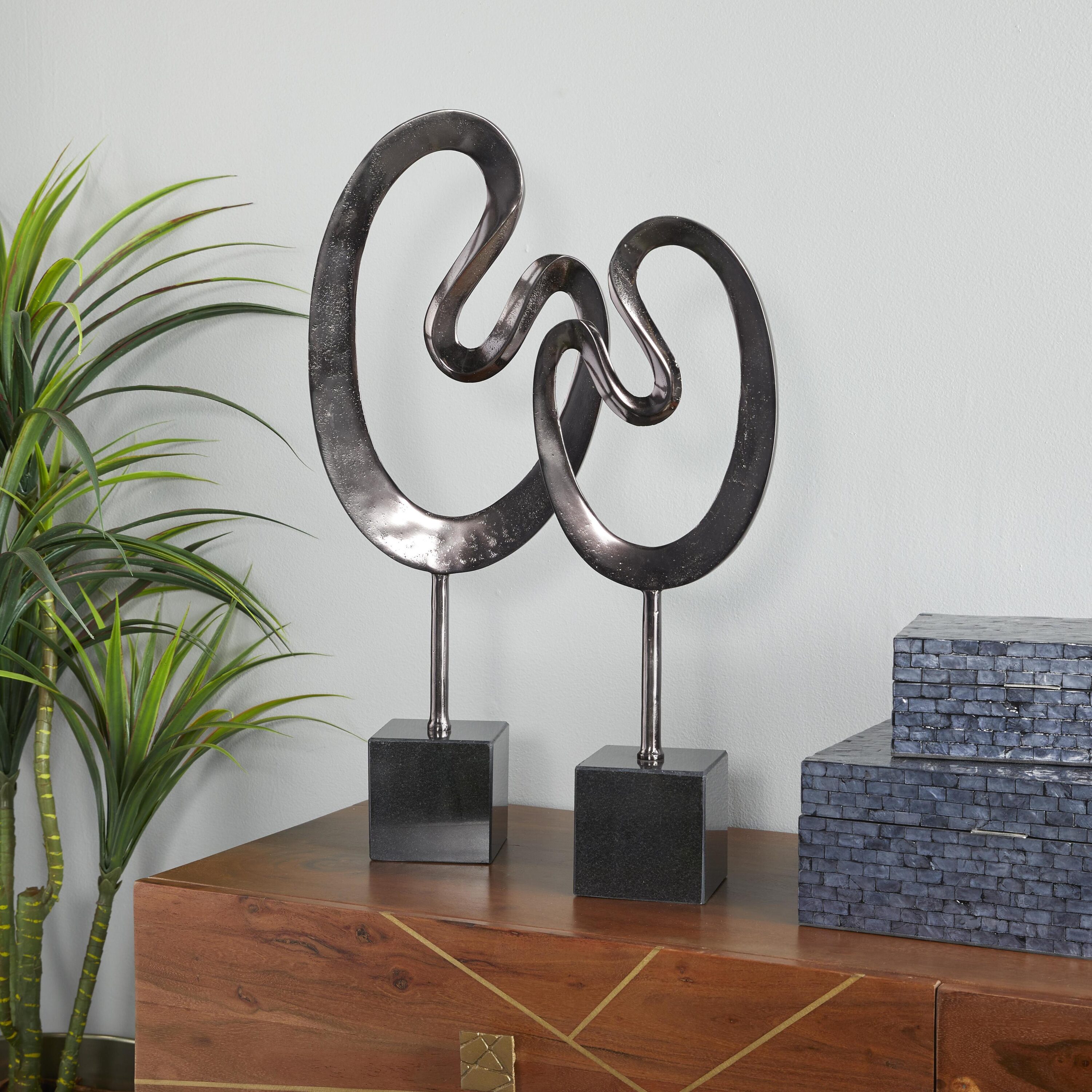 Grayson Lane 27985 2 -Pack Black Marble Modern Sculpture